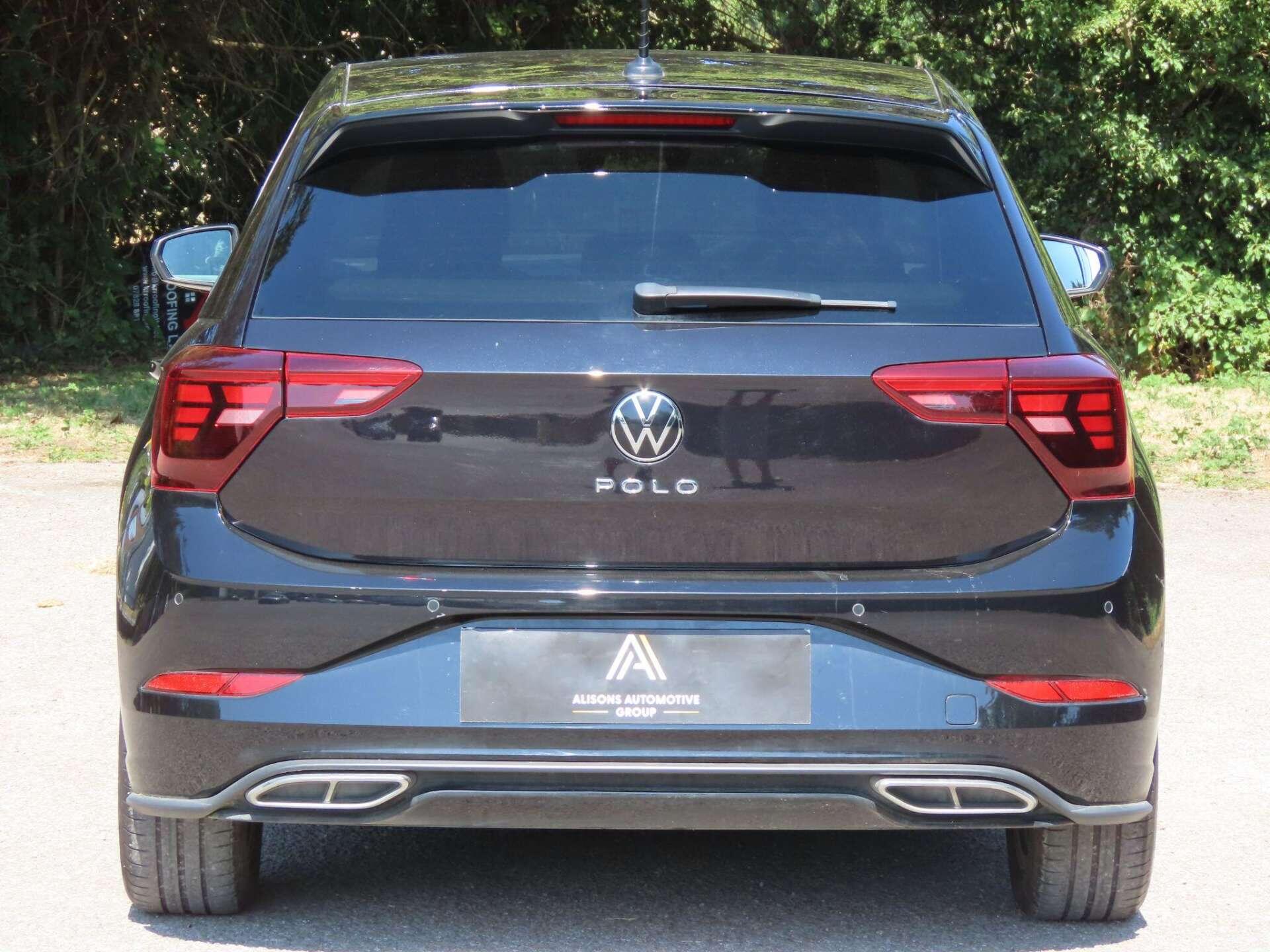 Volkswagen Polo view 5