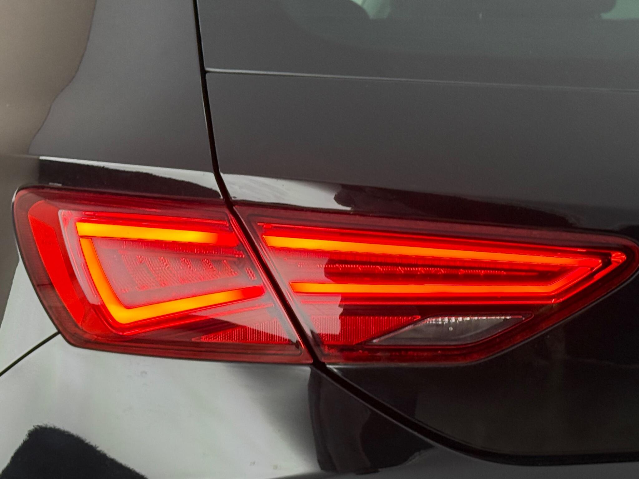 Seat Leon view 11