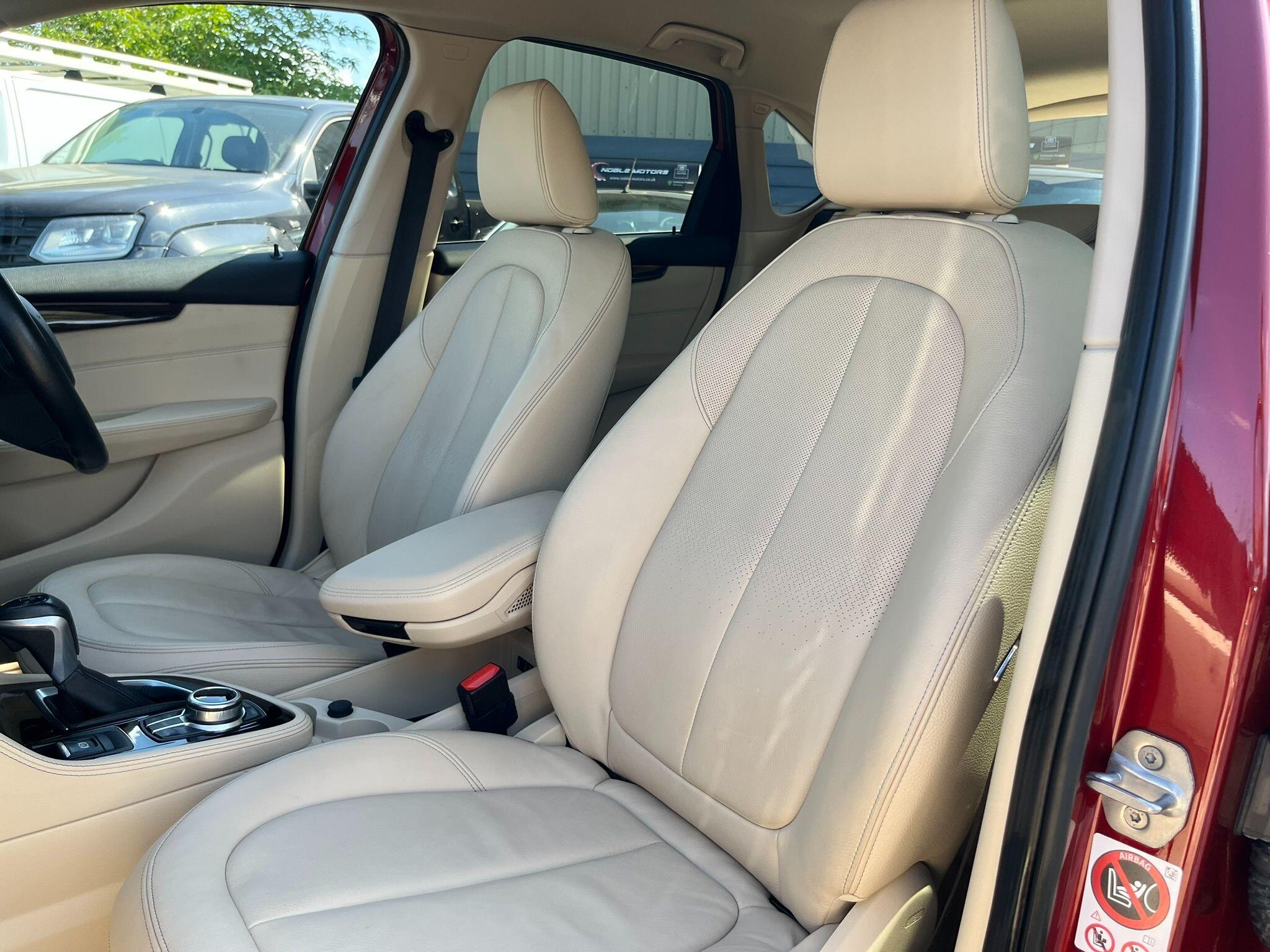 BMW 2 Series Active Tourer view 29