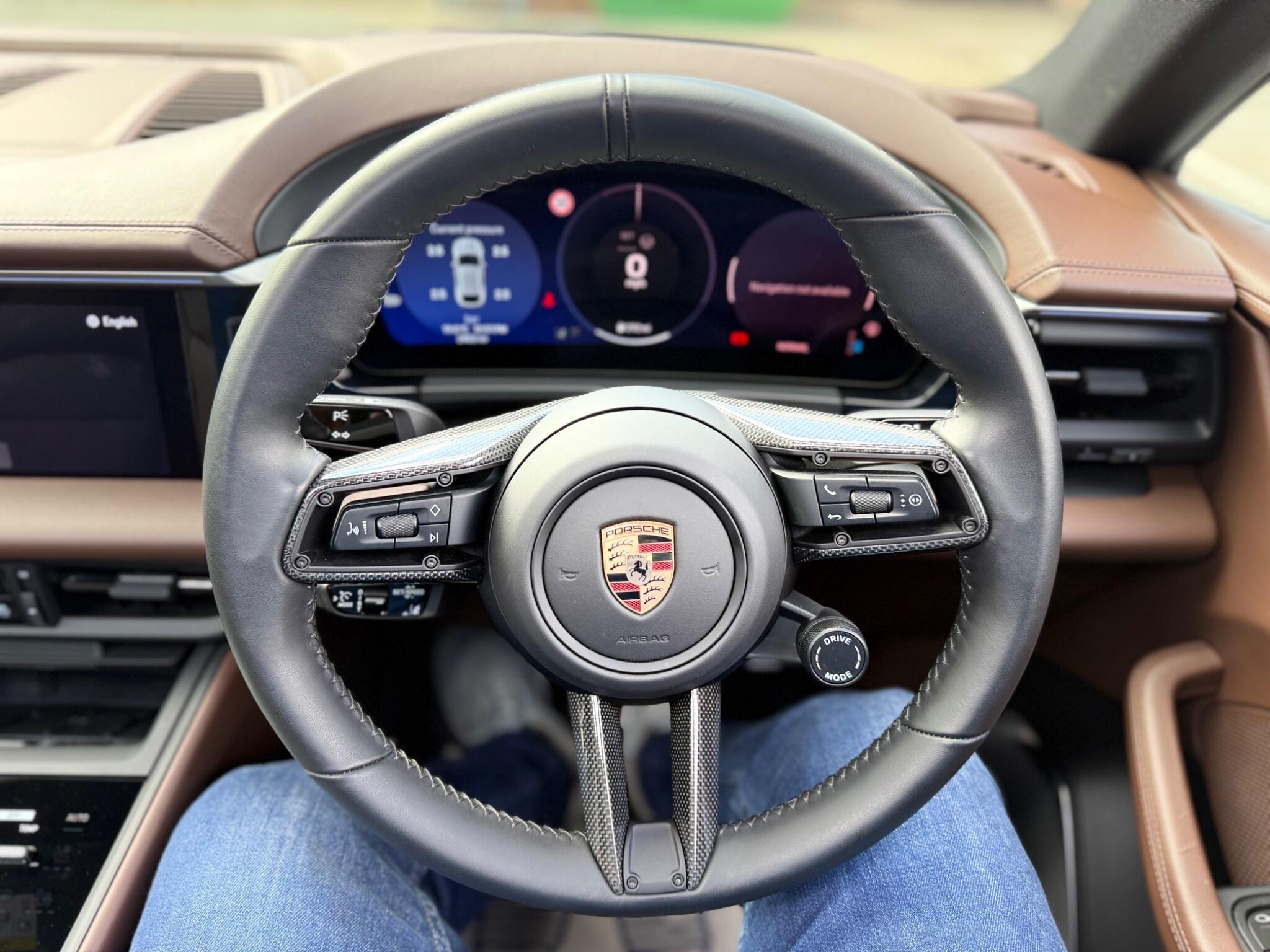 Porsche Macan view 47