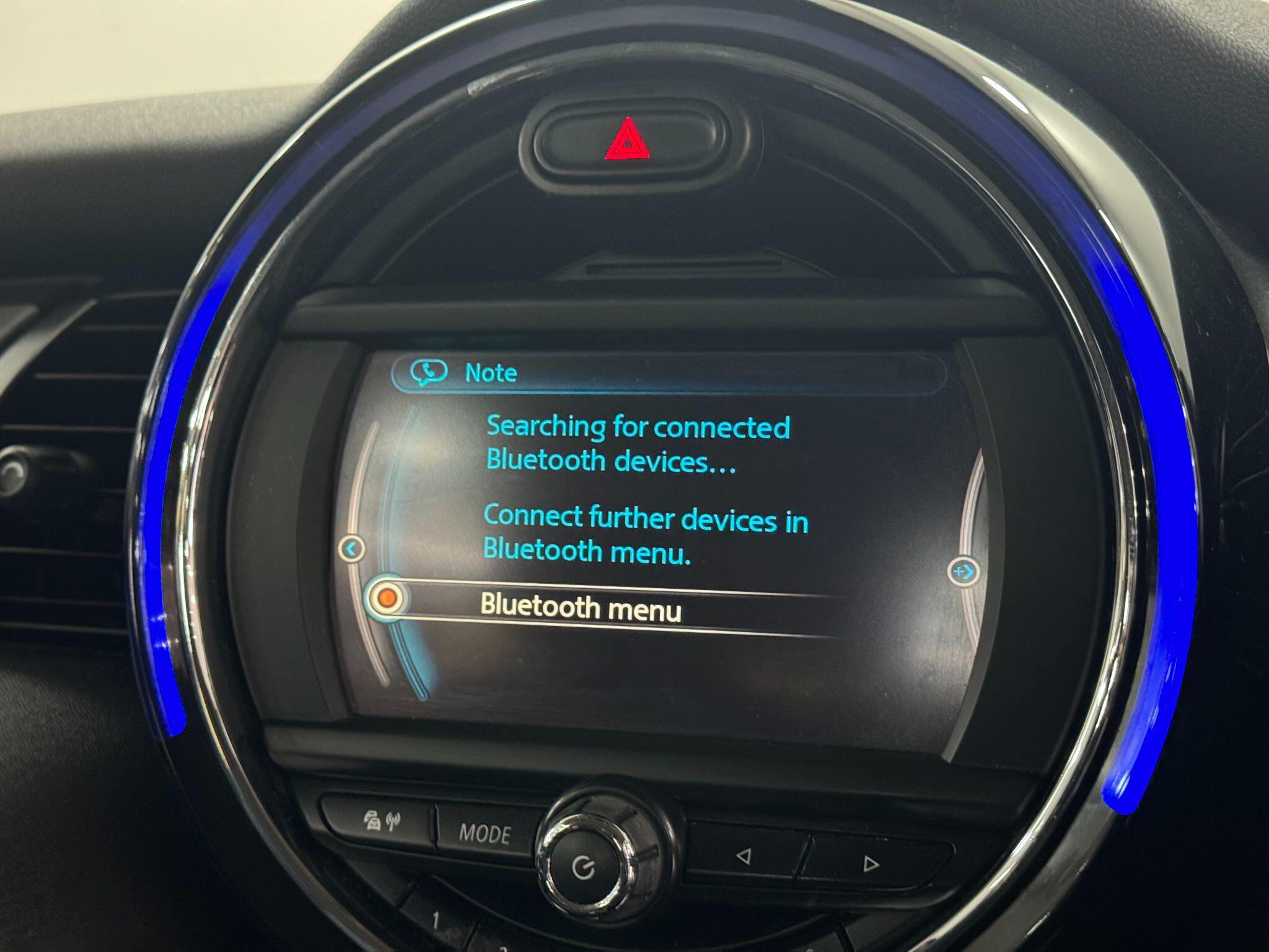 Mini Hatch view 18
