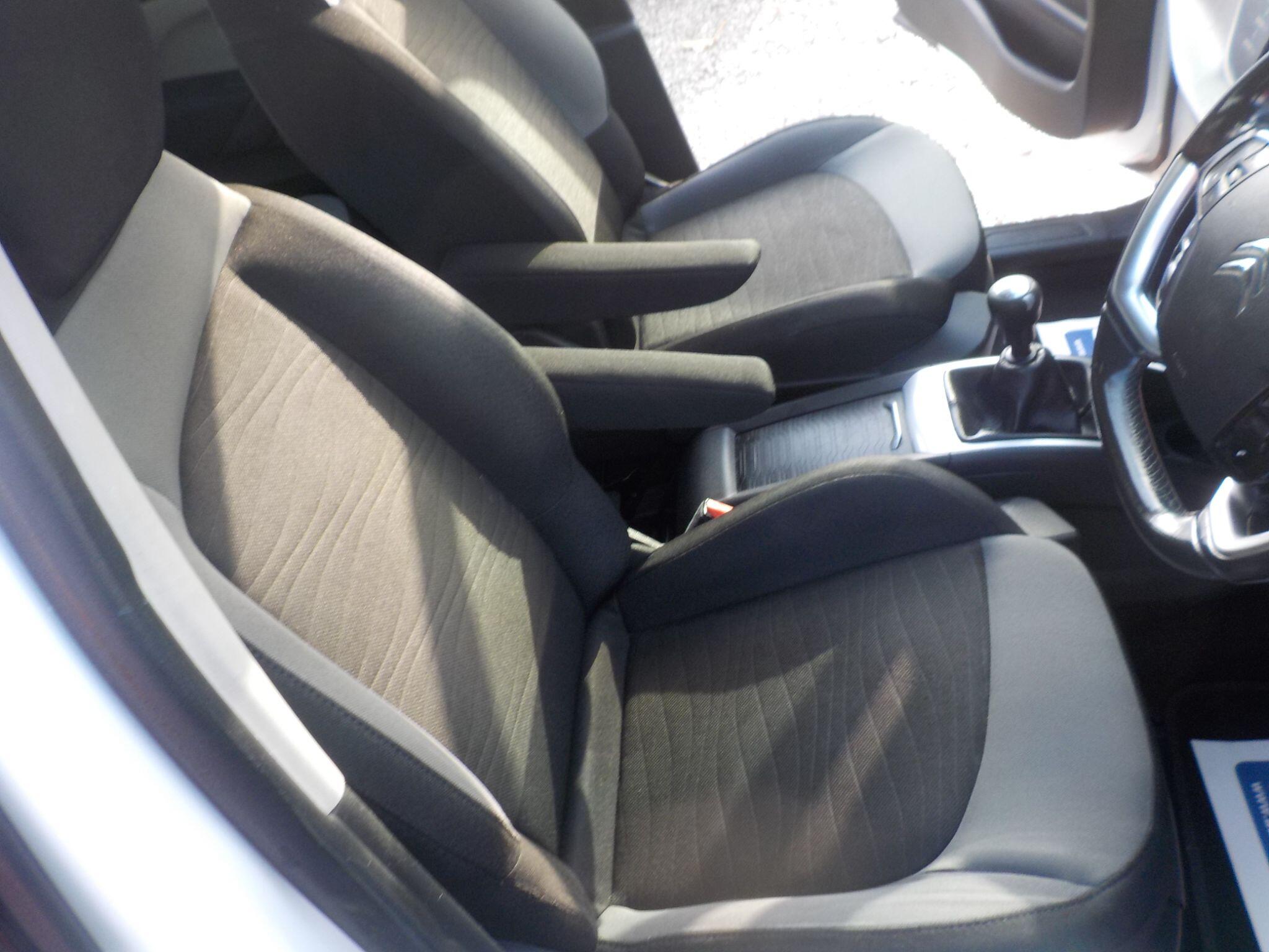 Citroen C4 Picasso 1.6 e-HDi Airdream Exclusive Euro 5 (s/s) 5dr