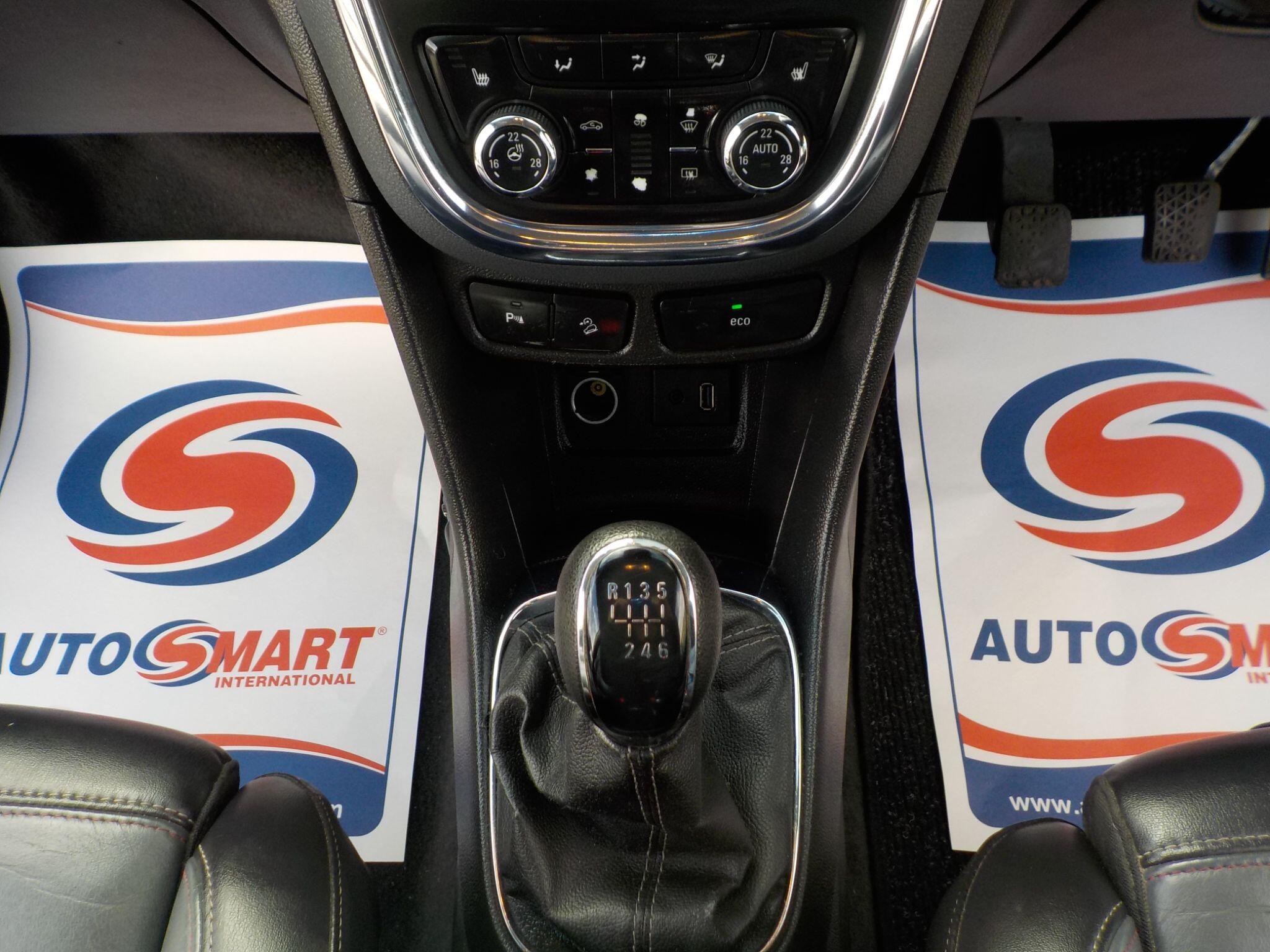 Vauxhall Mokka 1.7 CDTi SE 2WD Euro 5 (s/s) 5dr