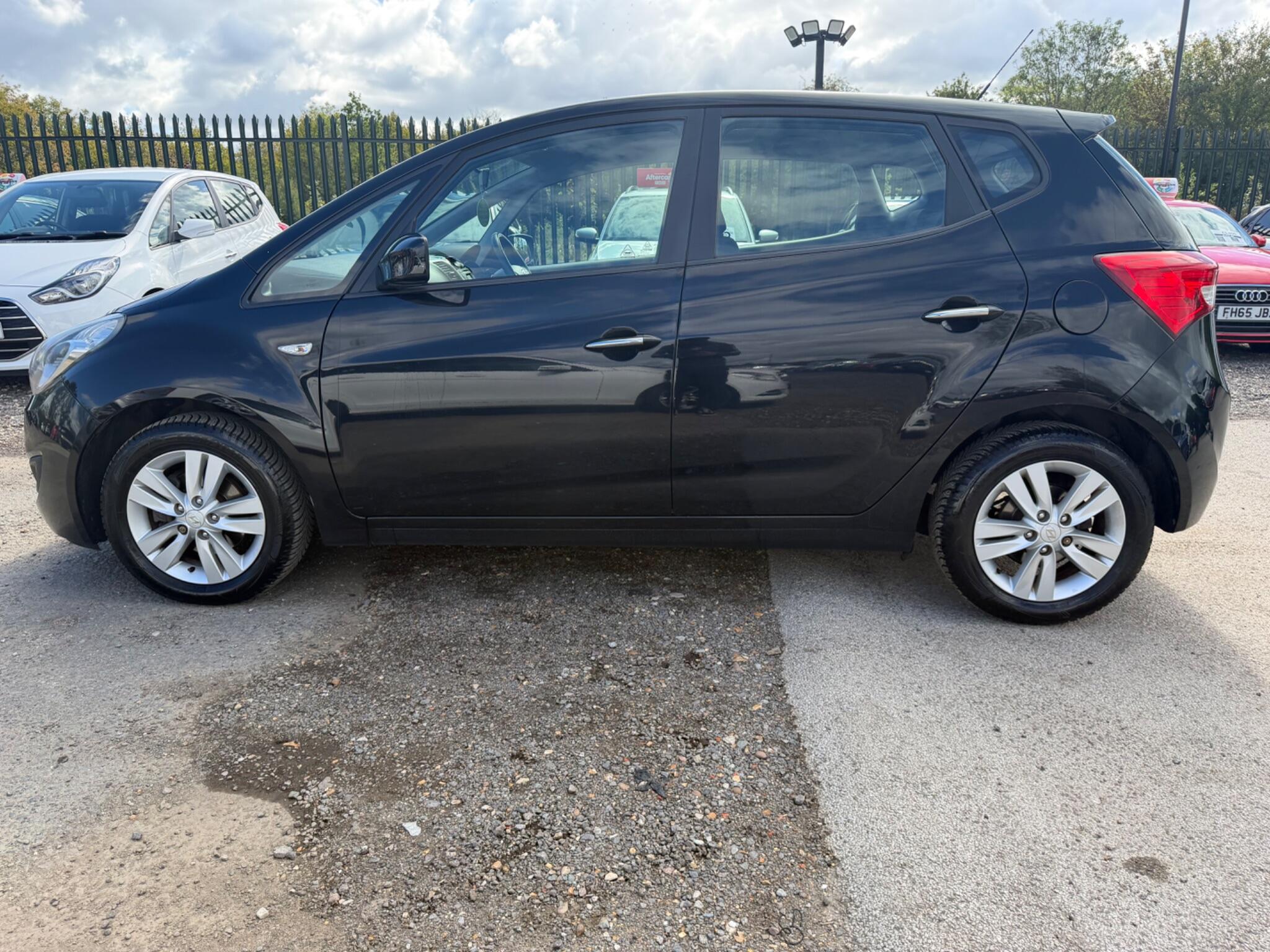 Hyundai Ix20 view 13