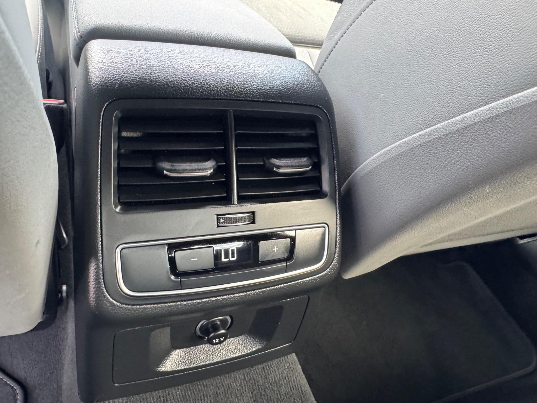Audi A4 view 20