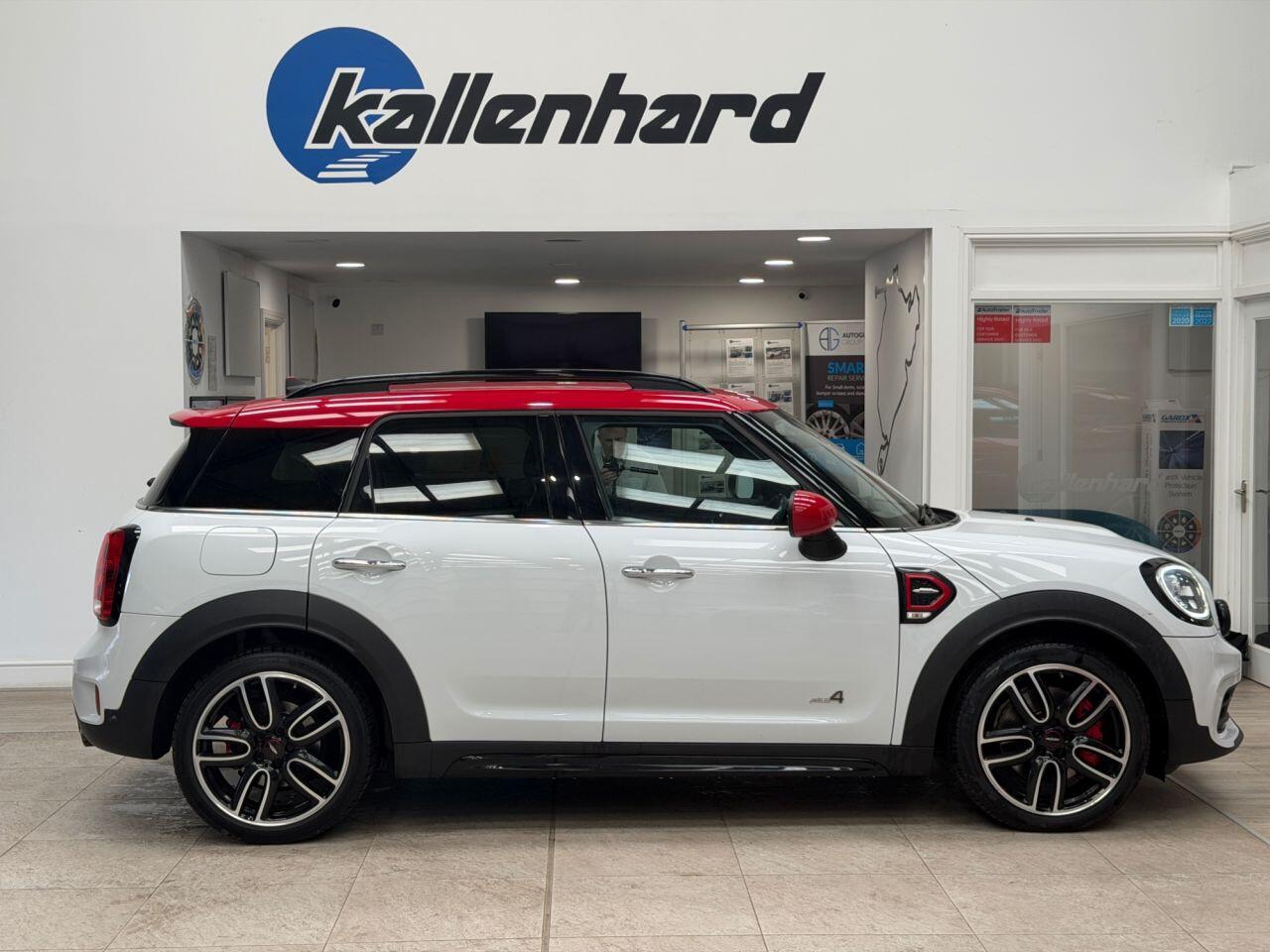 Mini Countryman view 33