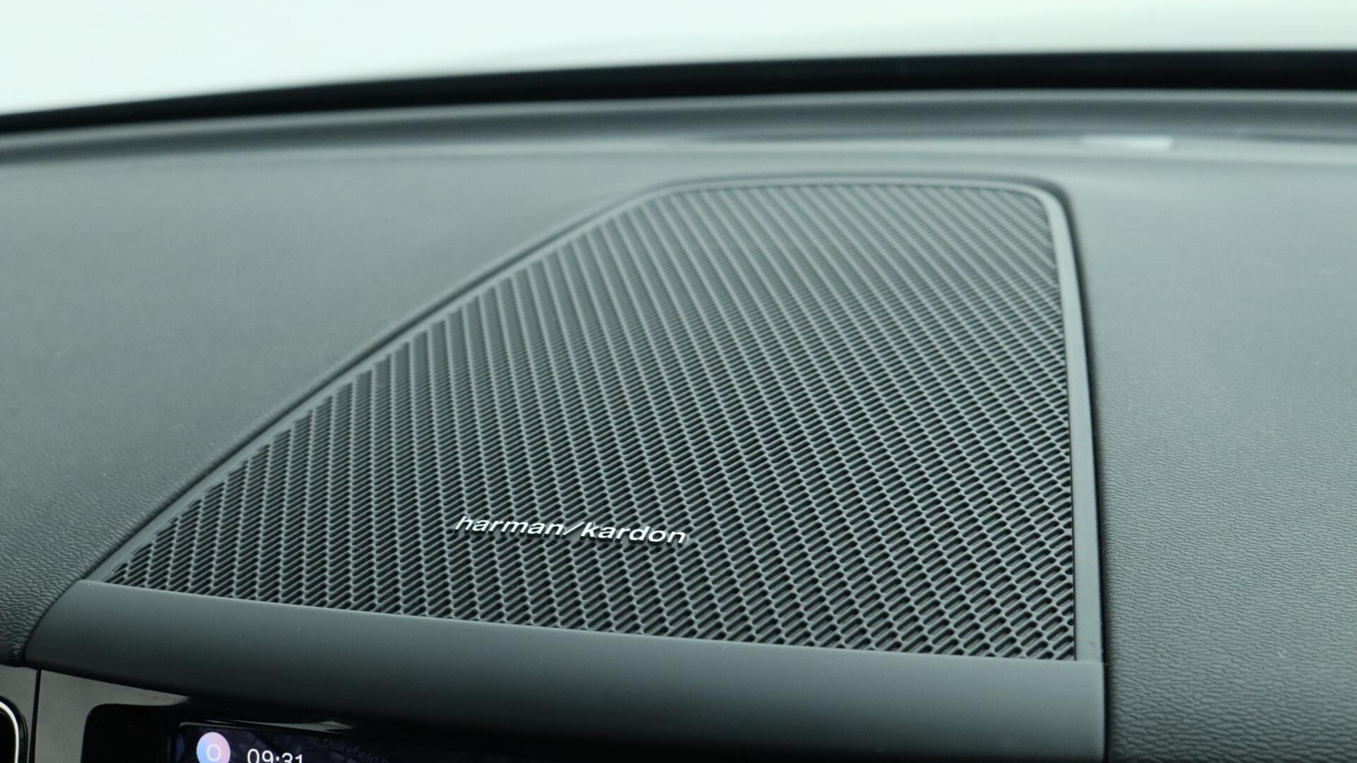 Volvo XC60 view 43