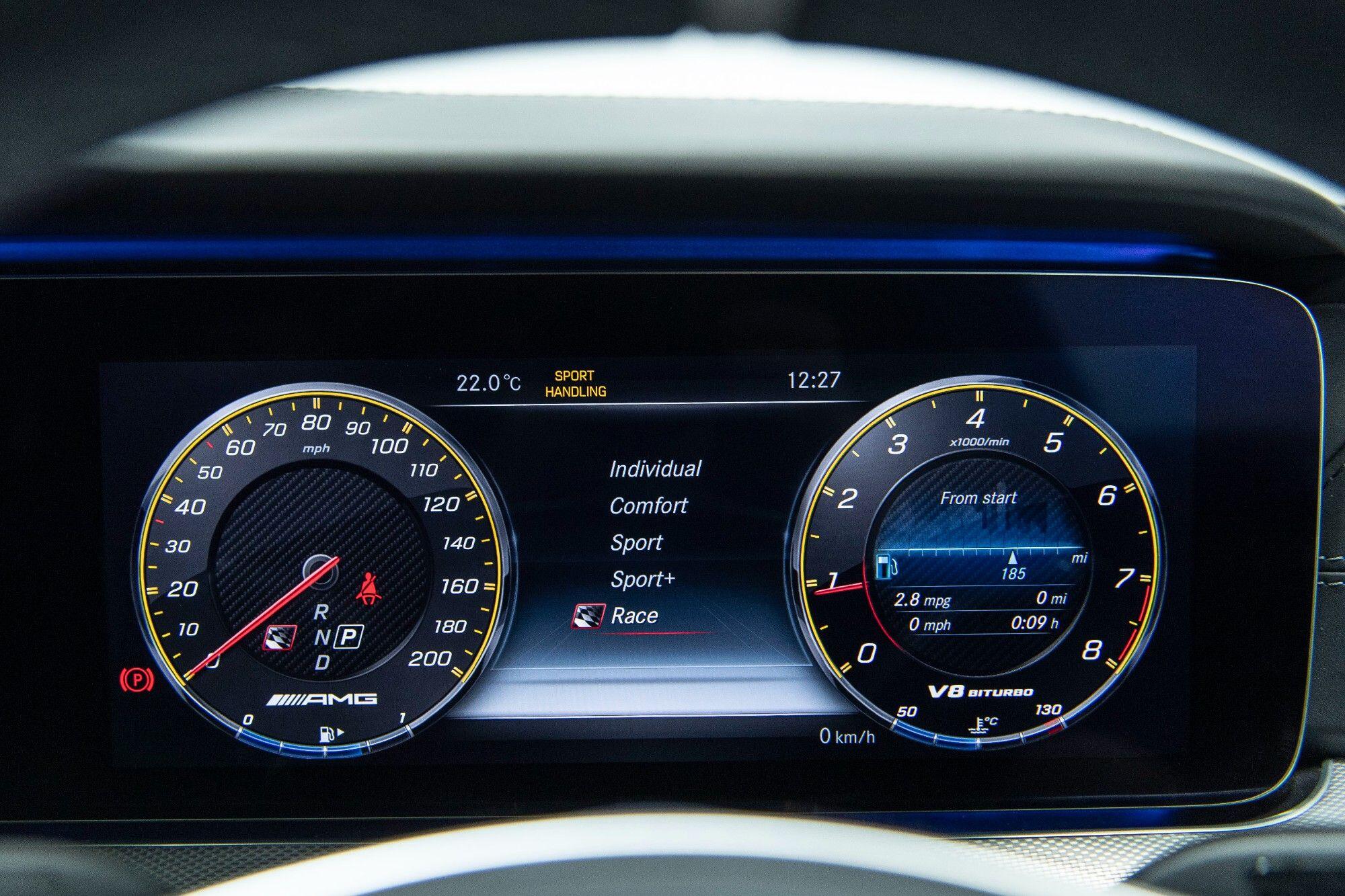 Mercedes-Benz E Class view 19