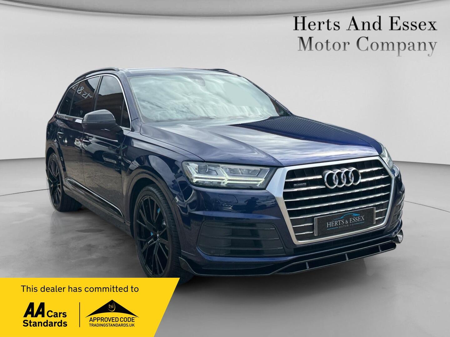 Audi Q7 main image
