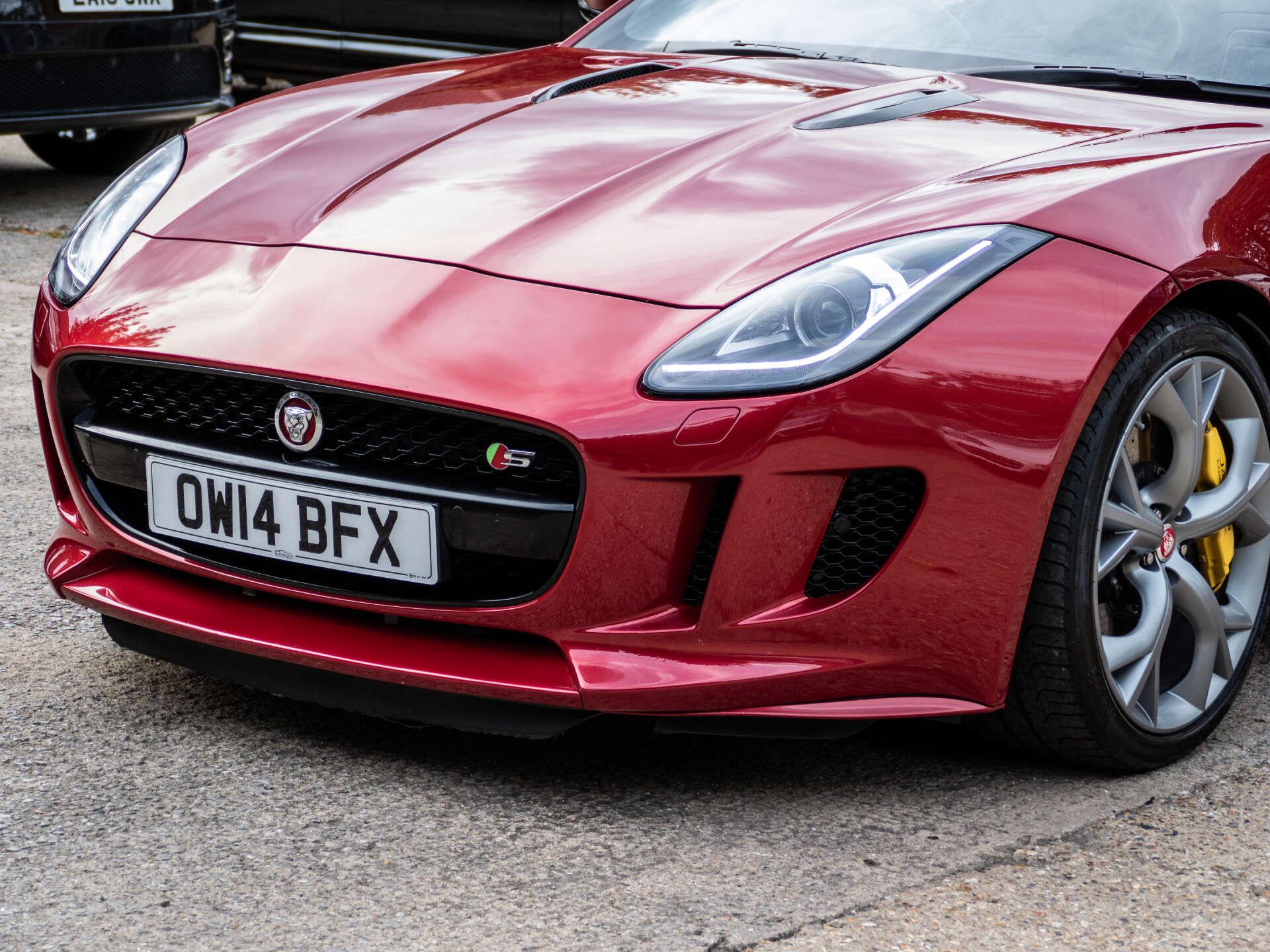 Jaguar F-Type view 13