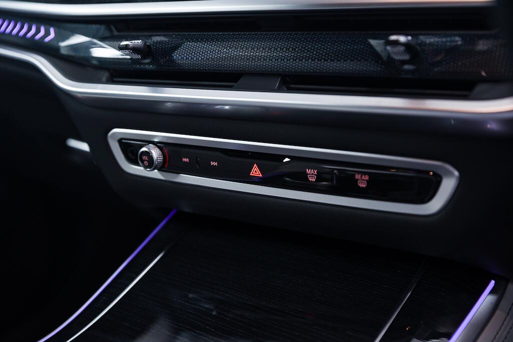 BMW X5 view 17