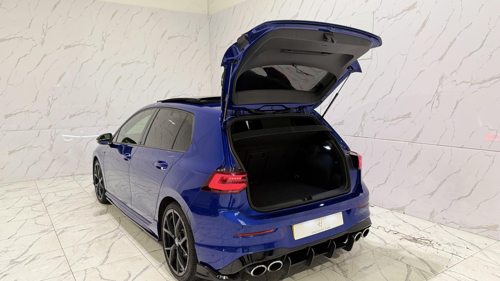 Volkswagen Golf view 42