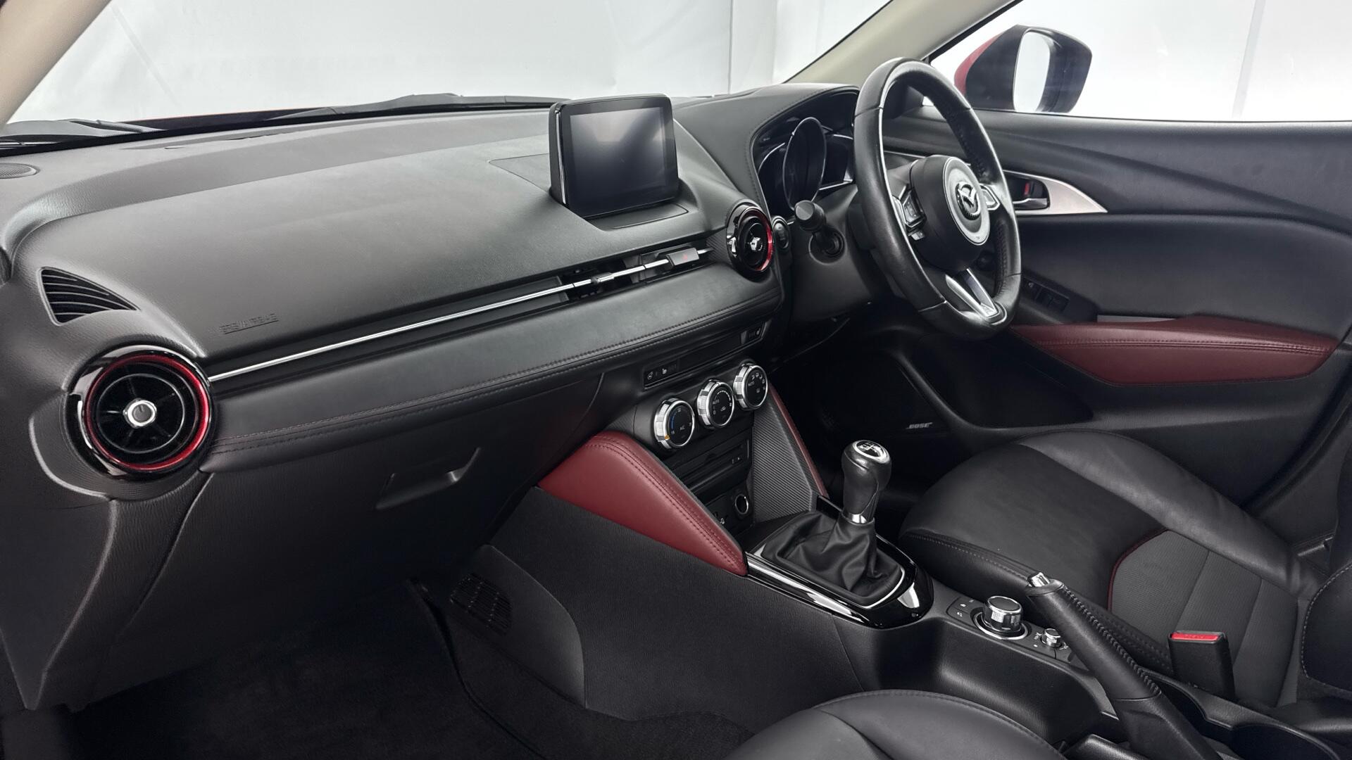 Mazda CX-3 view 10