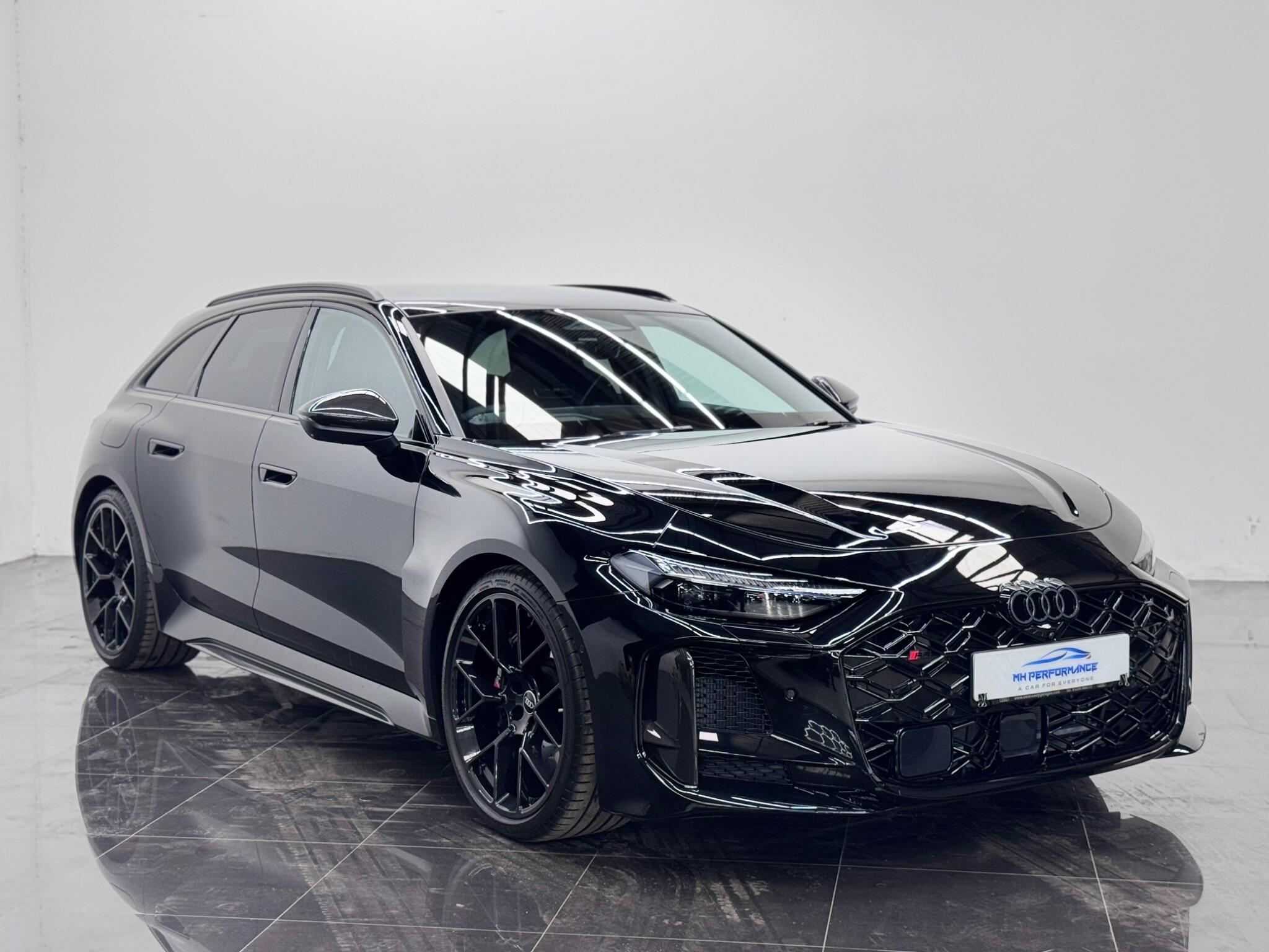 Audi RS5 view 21