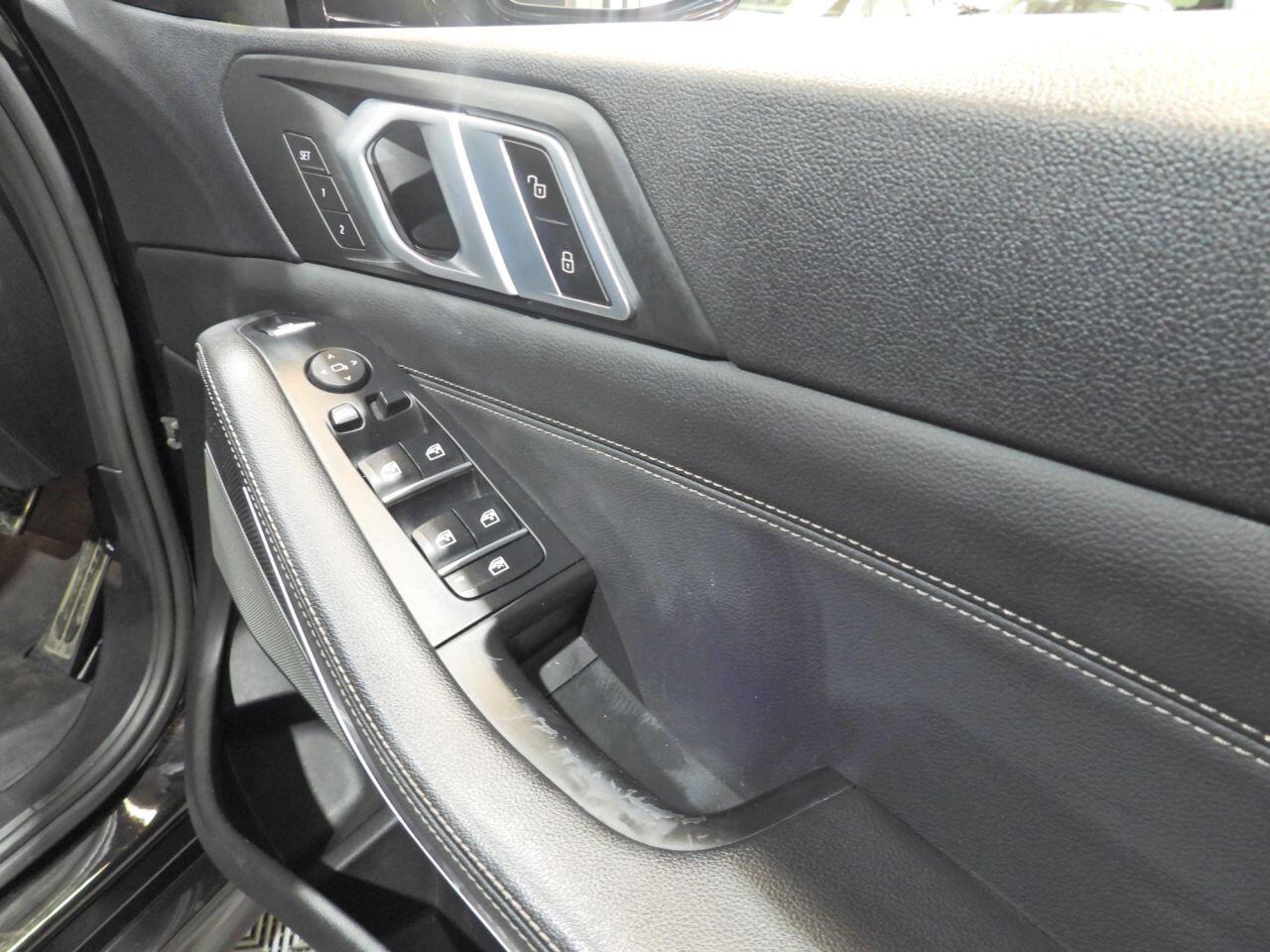 BMW X5 view 43