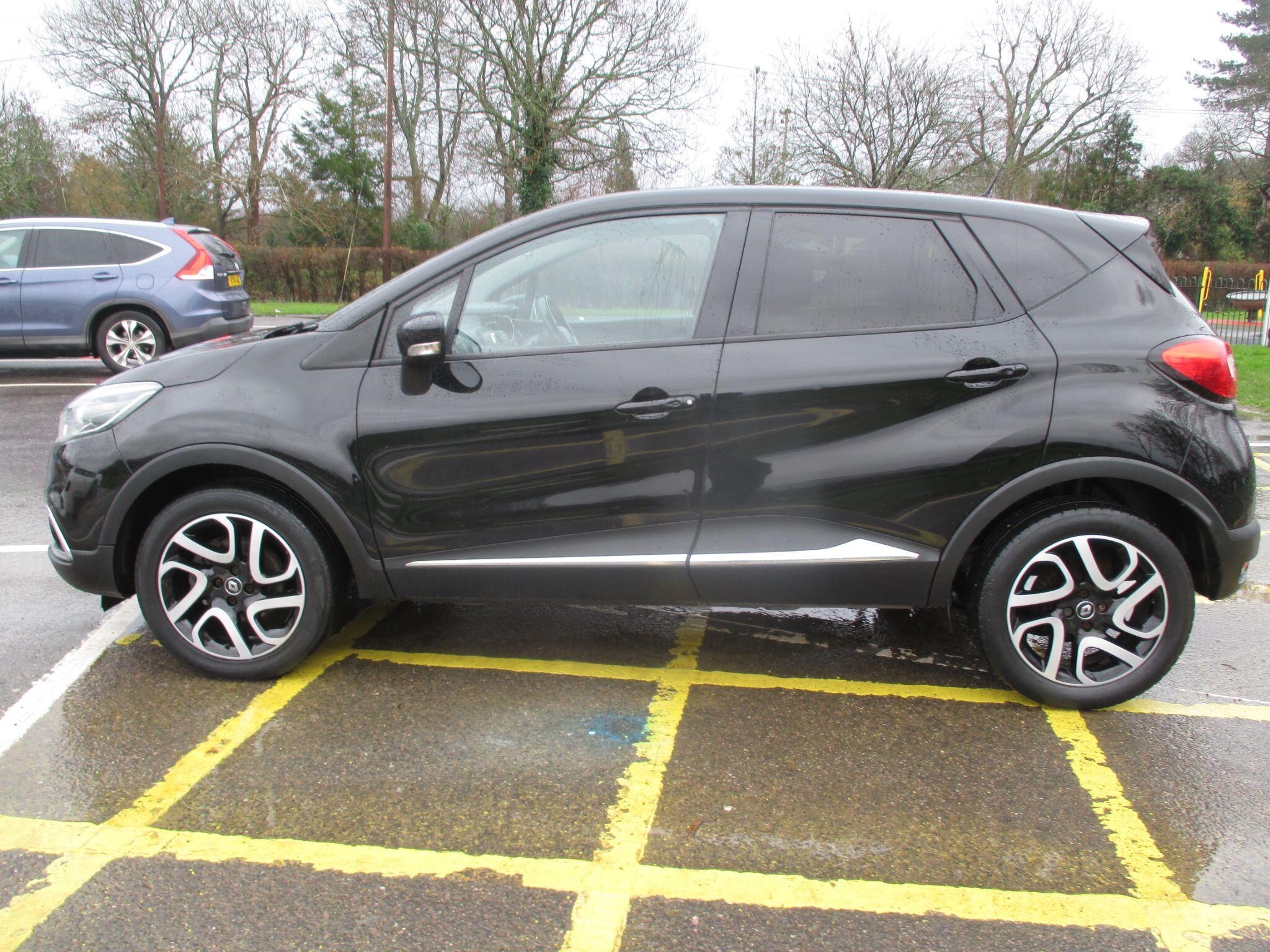 2017 Renault Captur 1.2 TCe ENERGY Dynamique S Nav Euro 6 (s/s) 5dr • 67,252 miles image 15