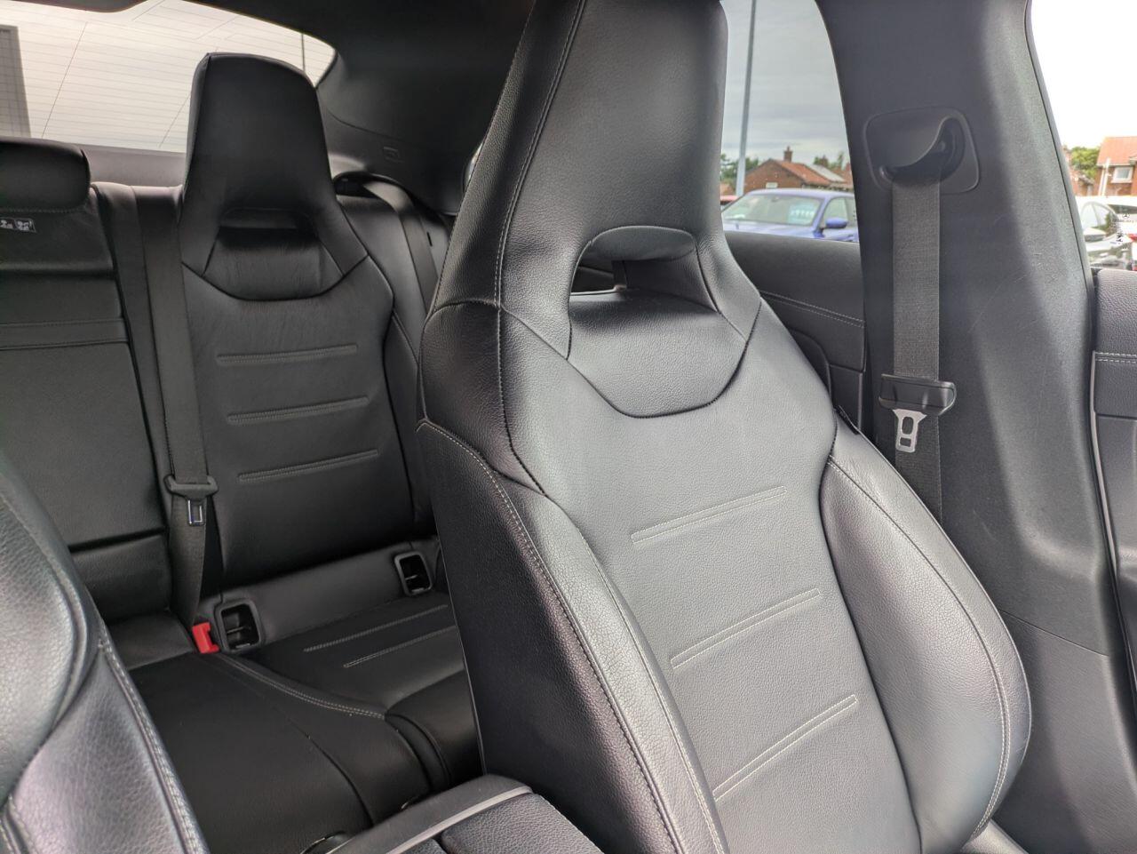 Mercedes-Benz Cla view 23