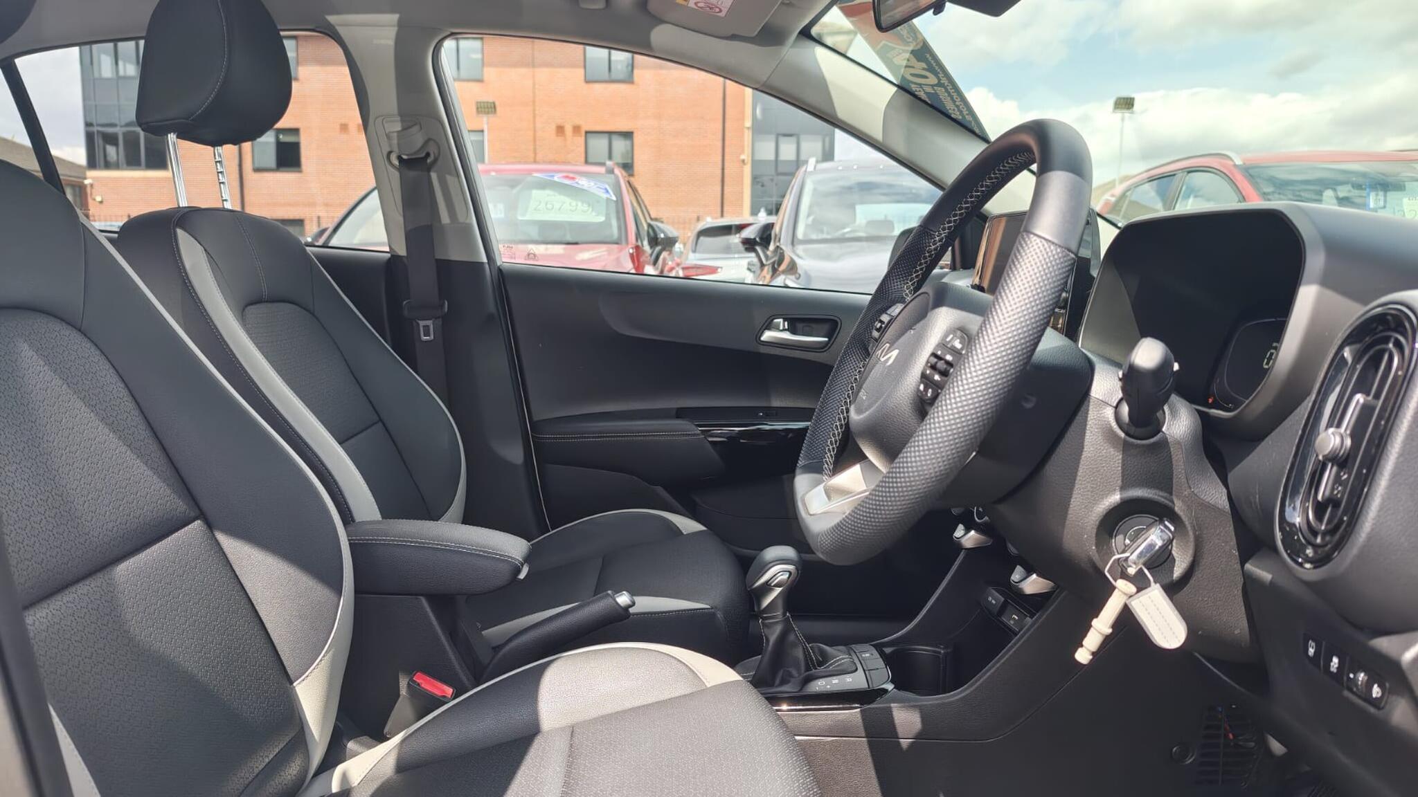 Kia Picanto view 18