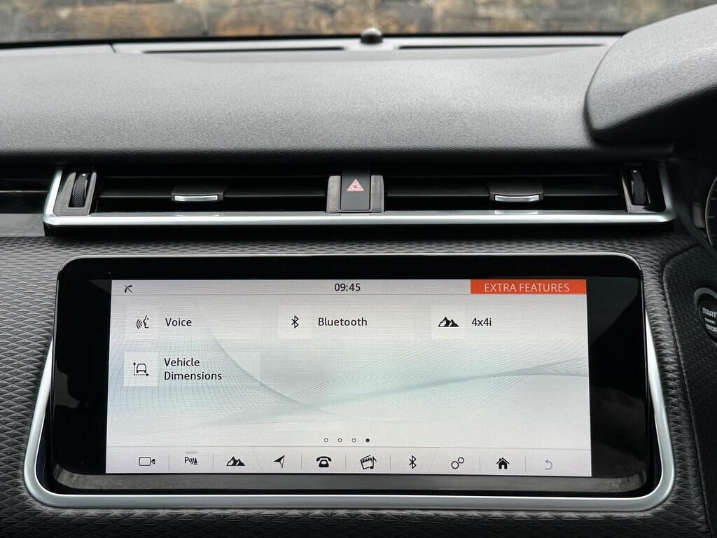 Land Rover Range Rover Velar view 38
