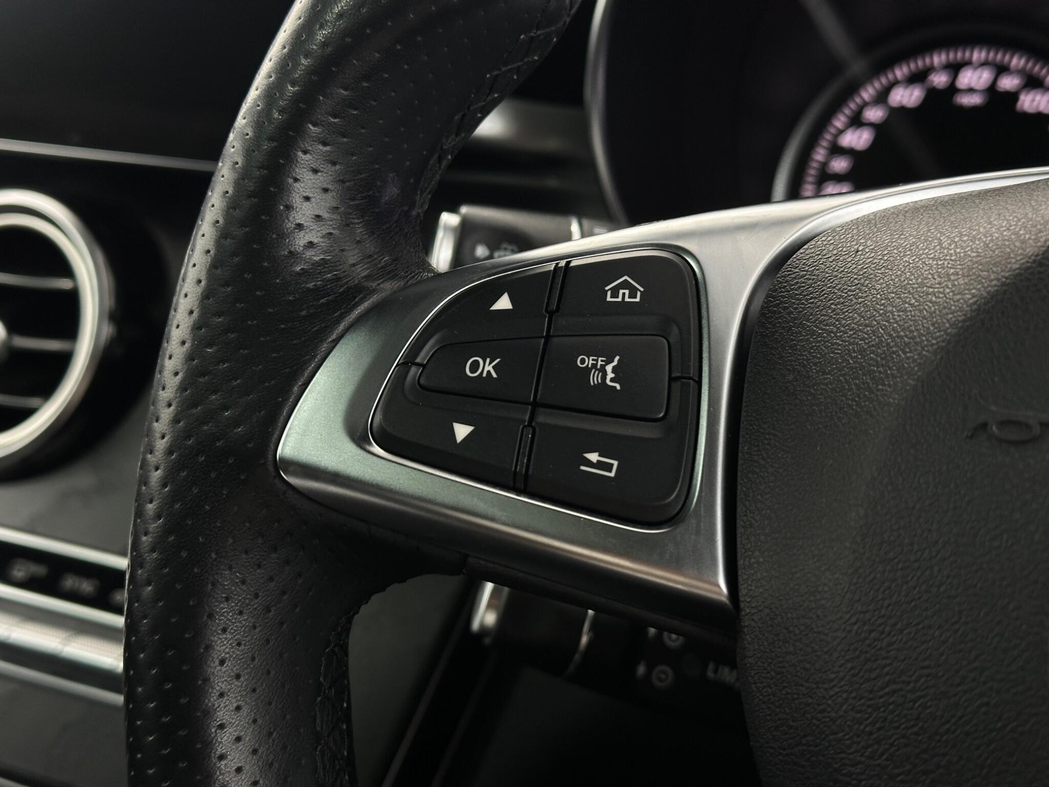 Mercedes-Benz GLC view 14