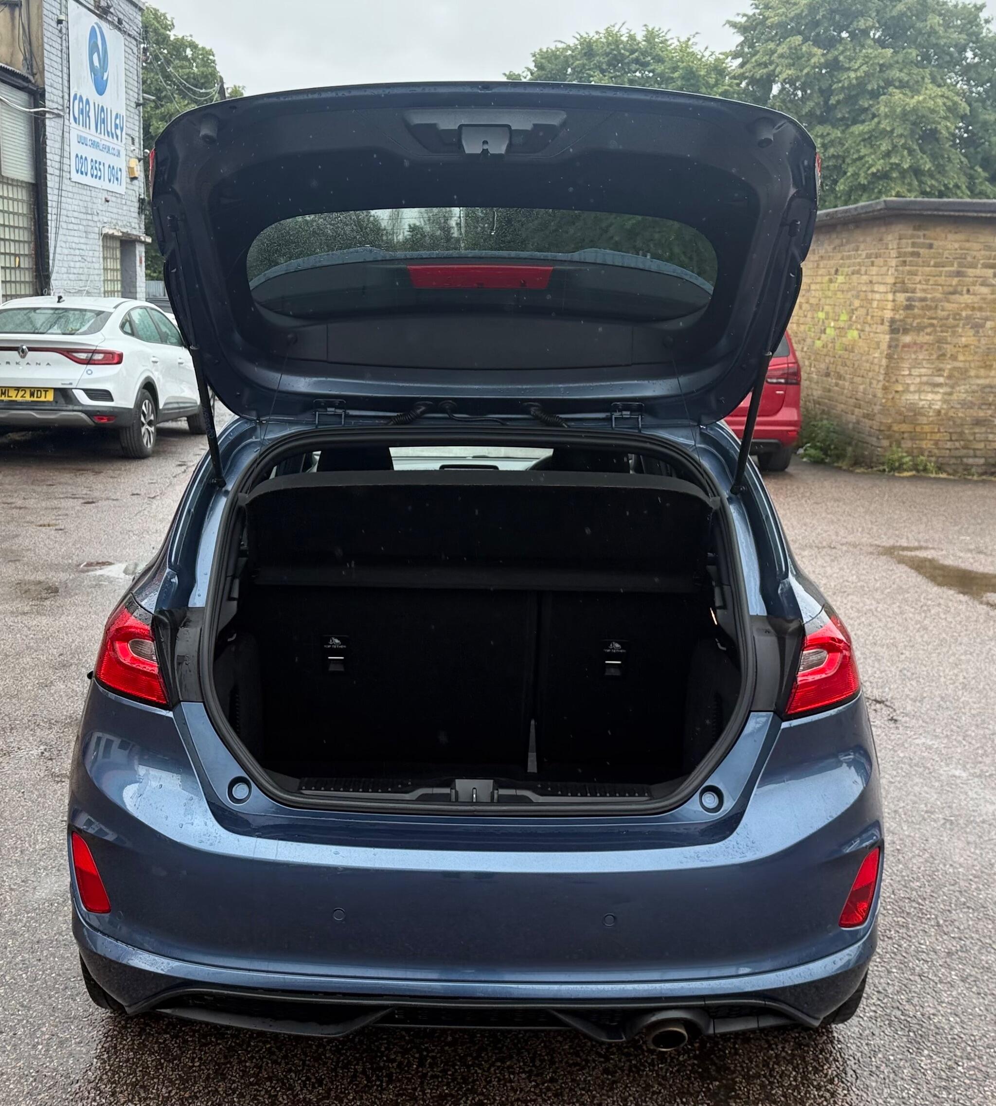 Ford Fiesta view 16