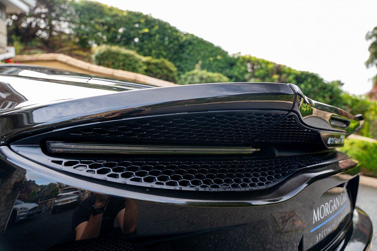 McLaren GT view 13
