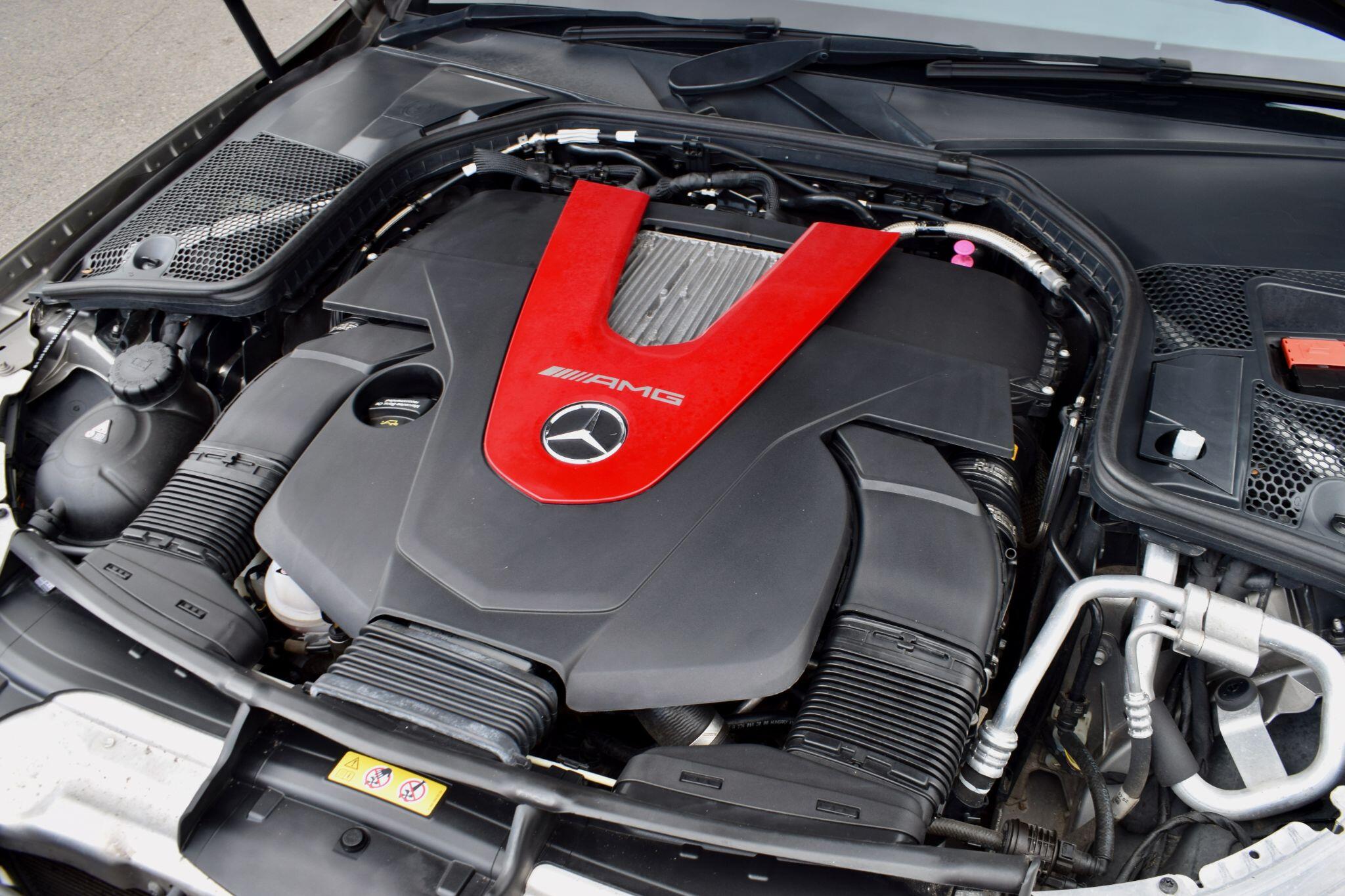 Mercedes-Benz C Class view 33