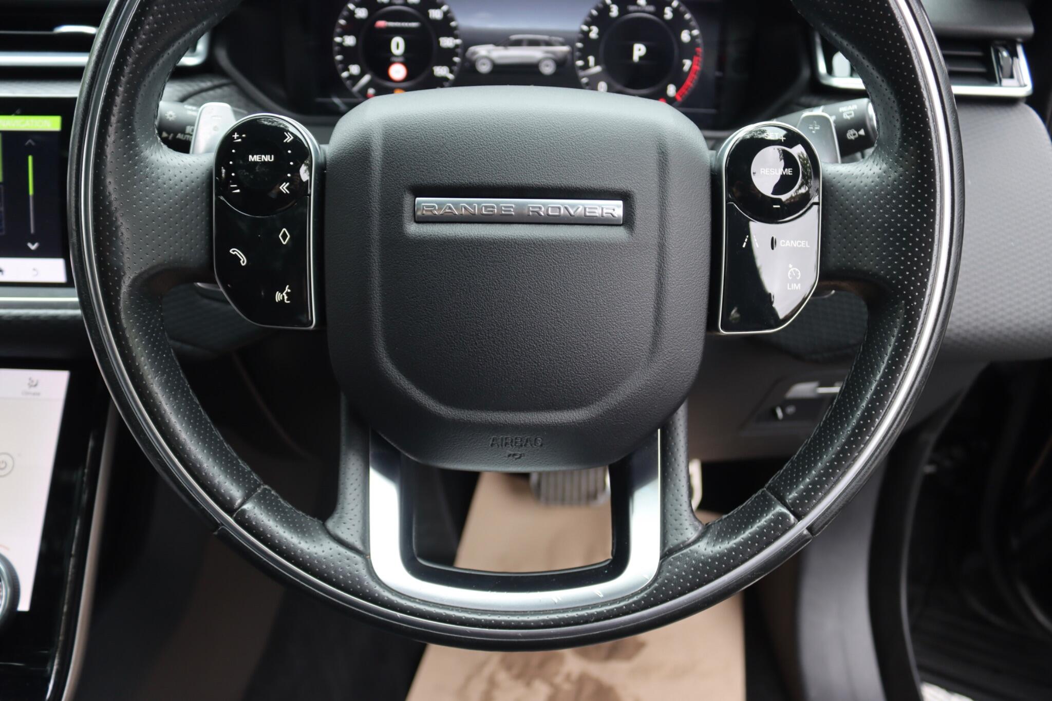 Land Rover Range Rover Velar view 31