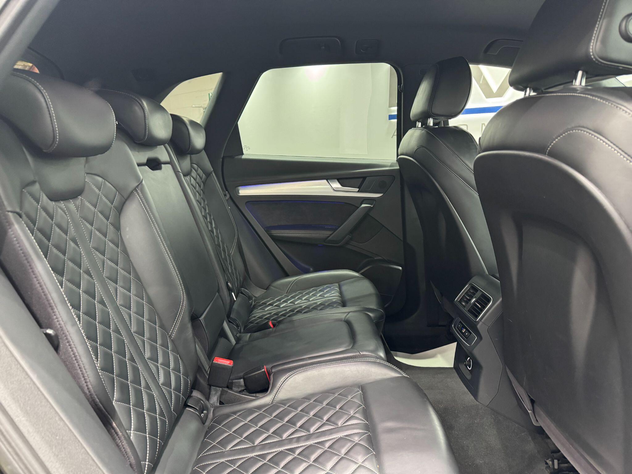 Audi SQ5 view 51