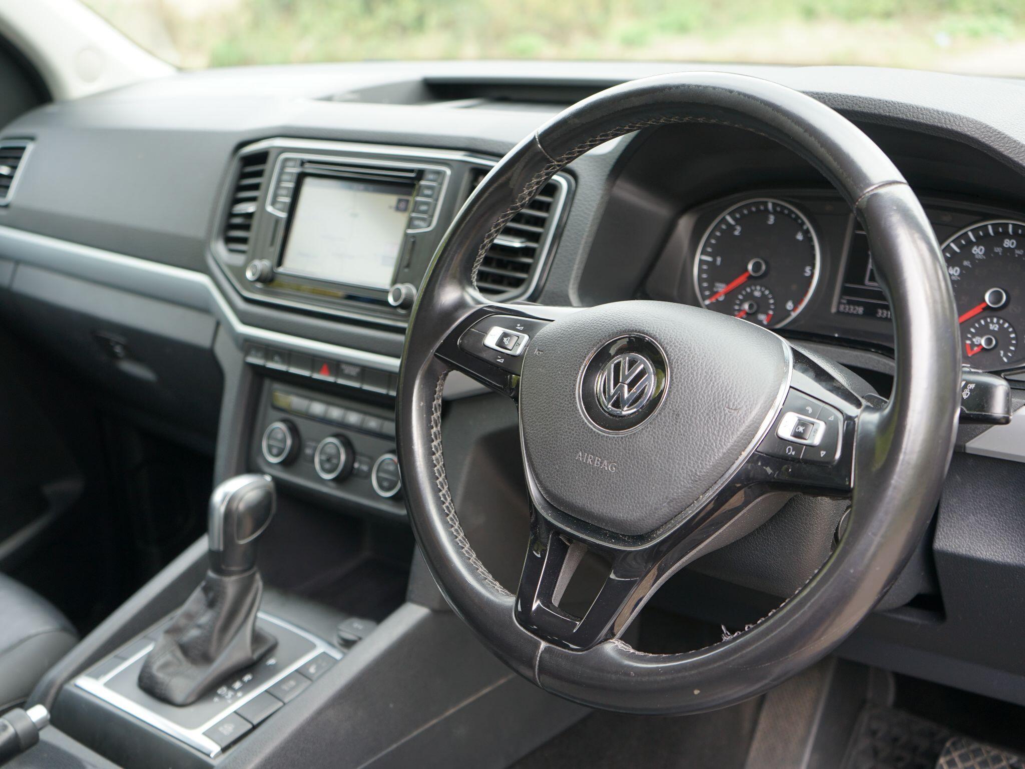 Volkswagen Amarok view 22