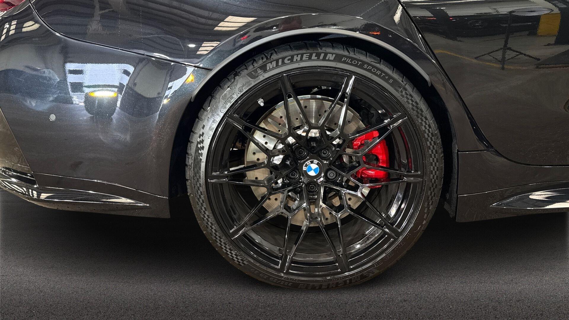 BMW M3 view 14