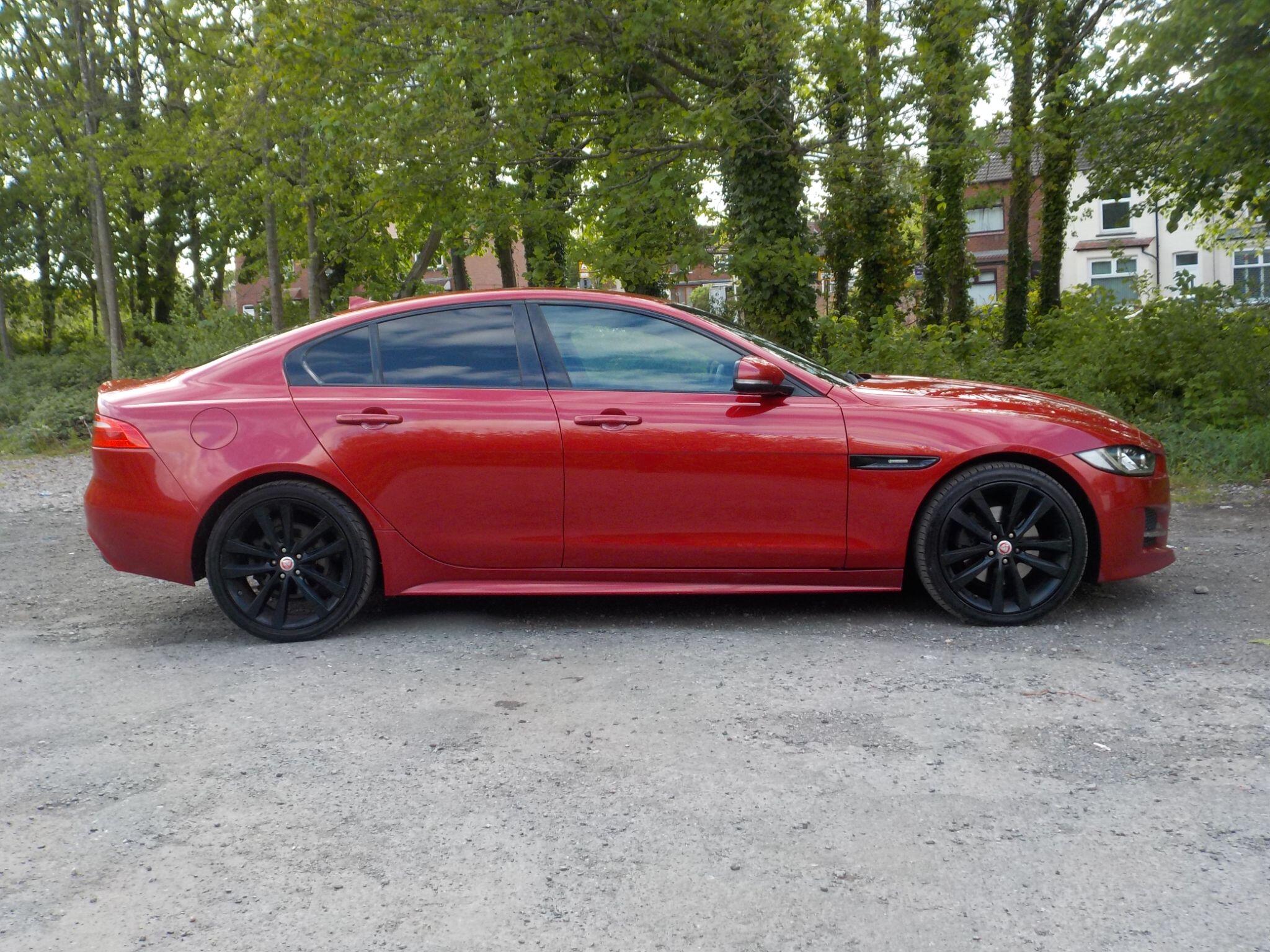 Jaguar XE 2.0d R-Sport Auto Euro 6 (s/s) 4dr