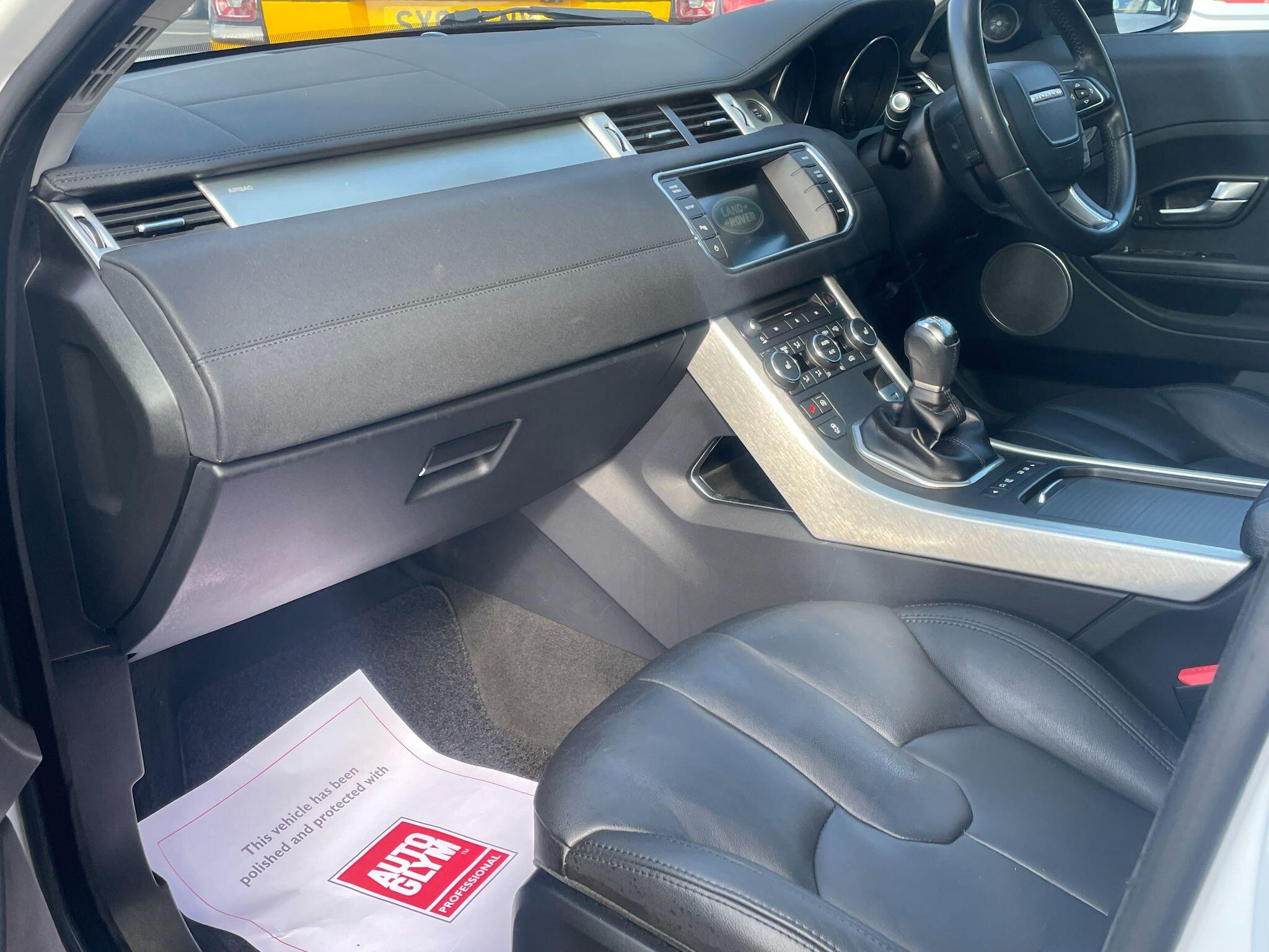 Land Rover Range Rover Evoque view 24