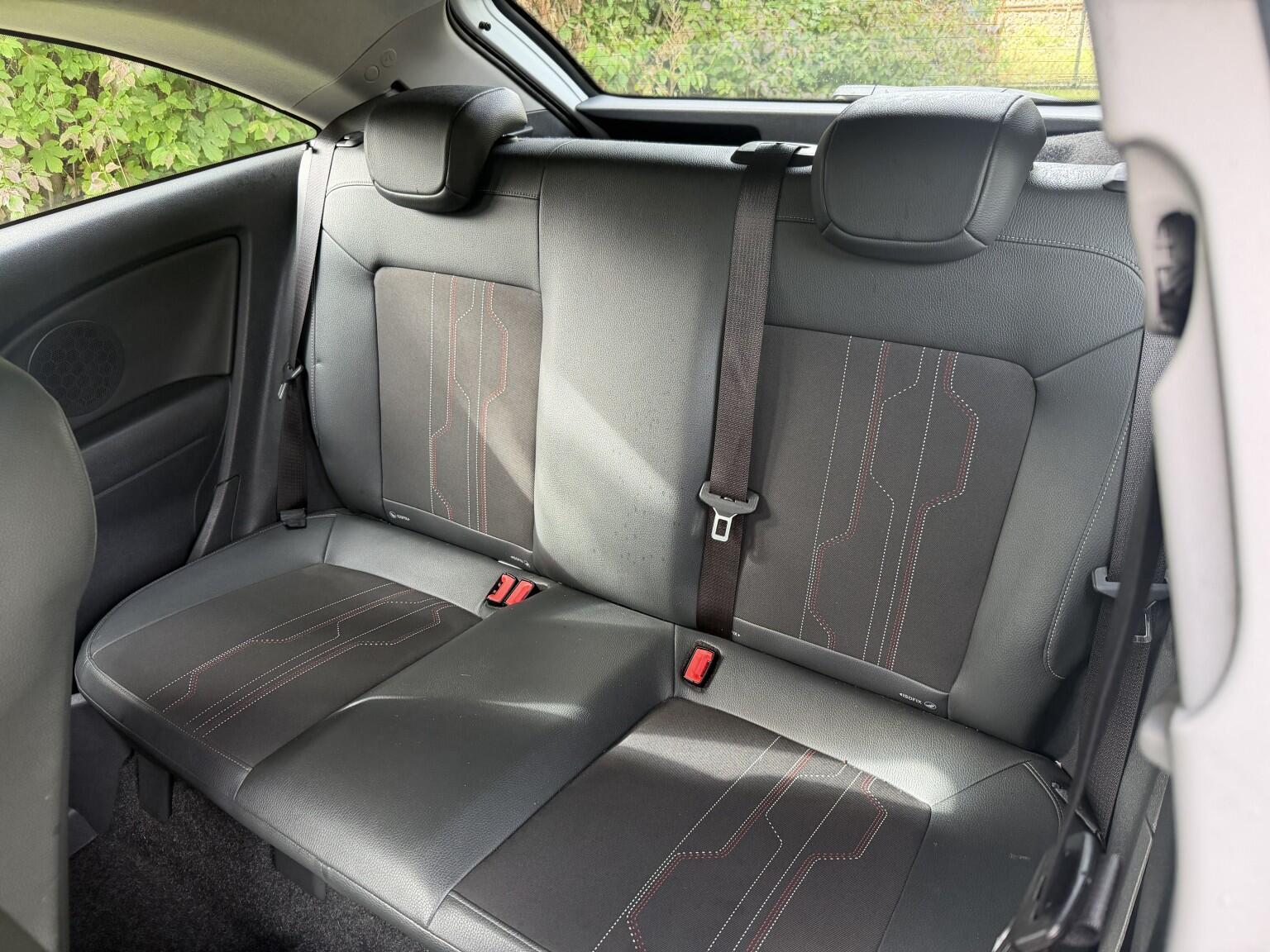 Vauxhall Corsa view 13