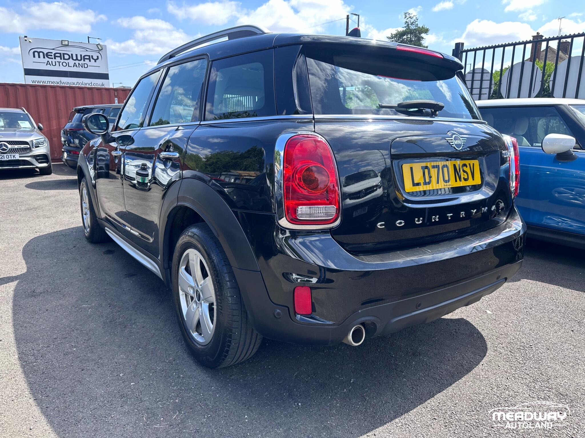 Mini Countryman view 12