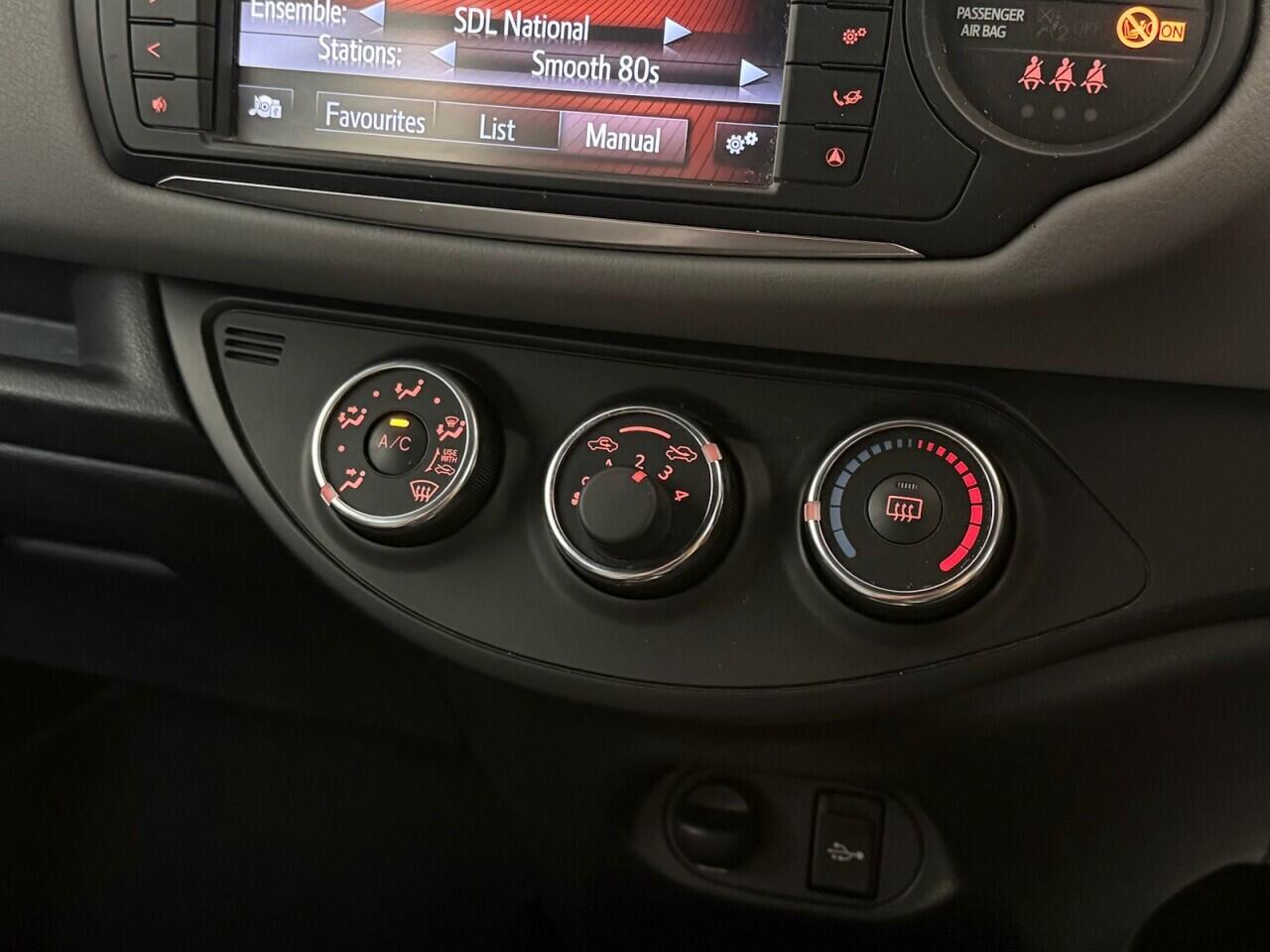 Toyota Yaris view 18