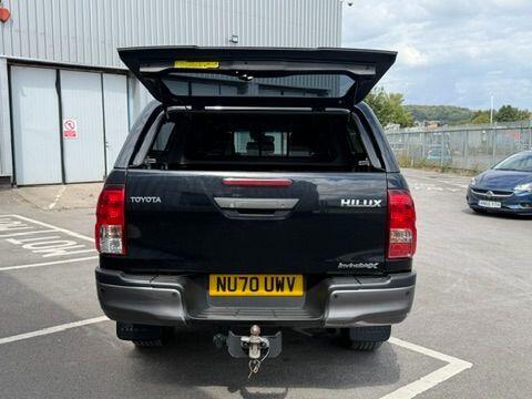 Toyota Hilux view 10