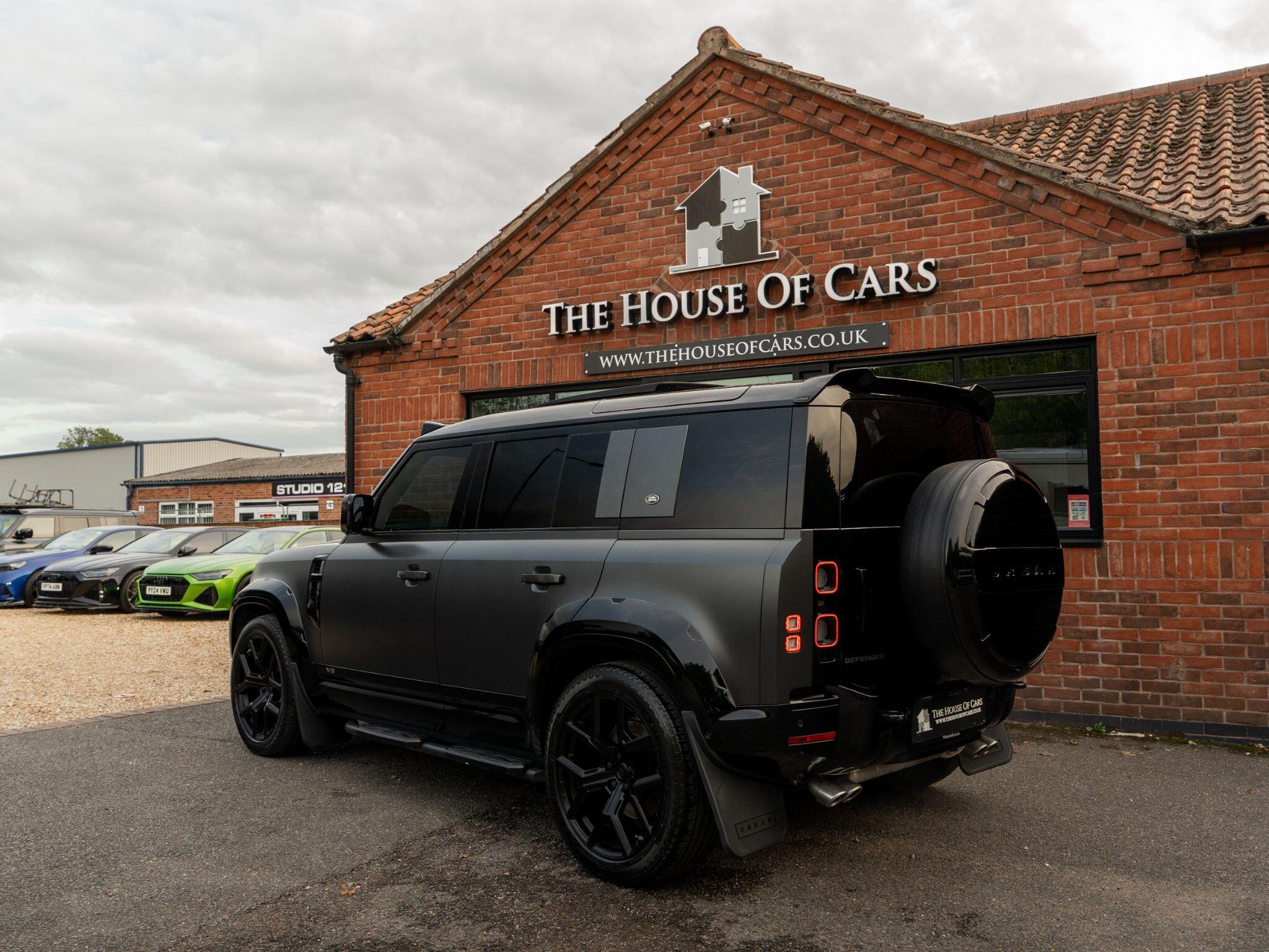 Land Rover Defender view 11