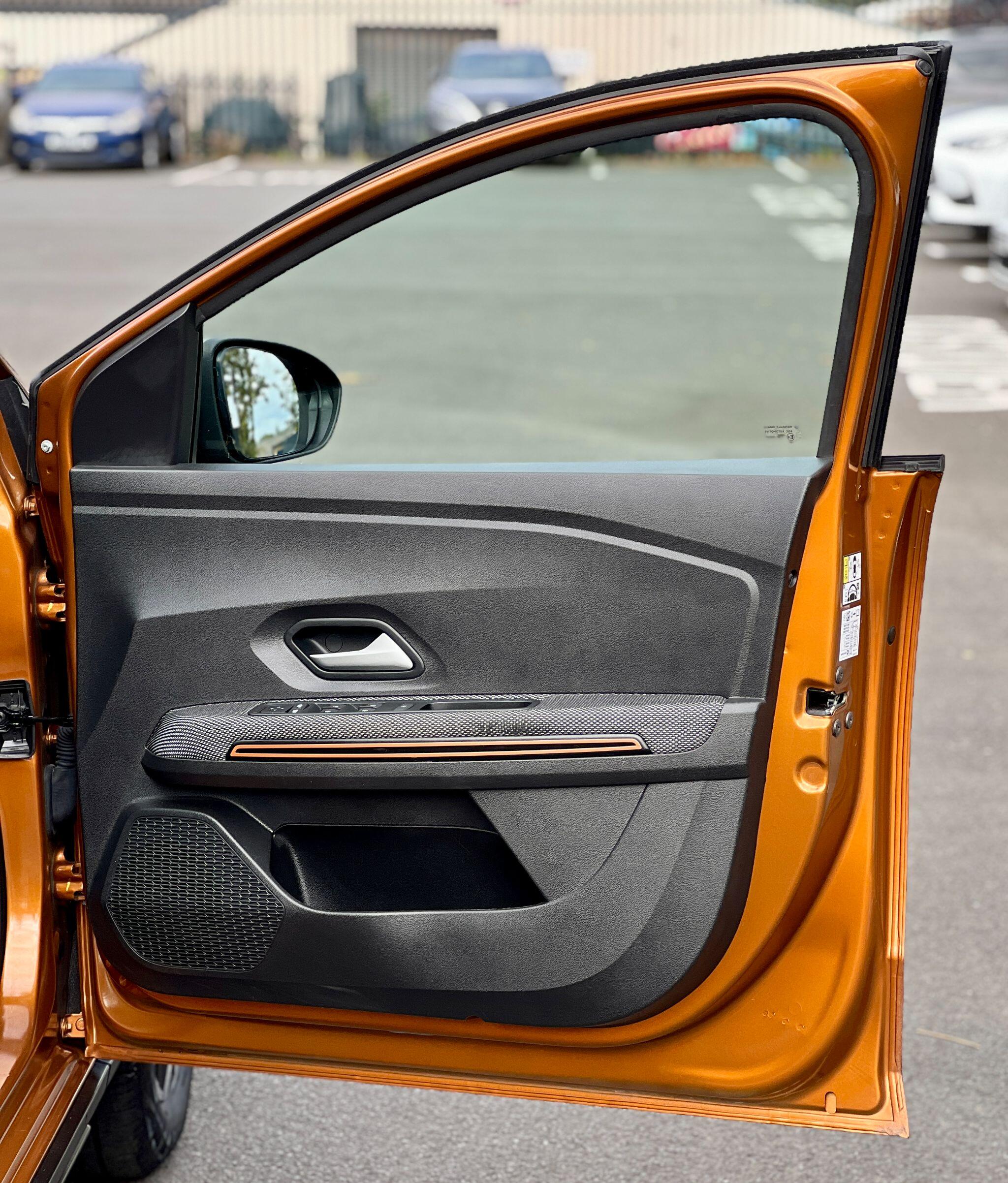 Dacia Sandero view 20