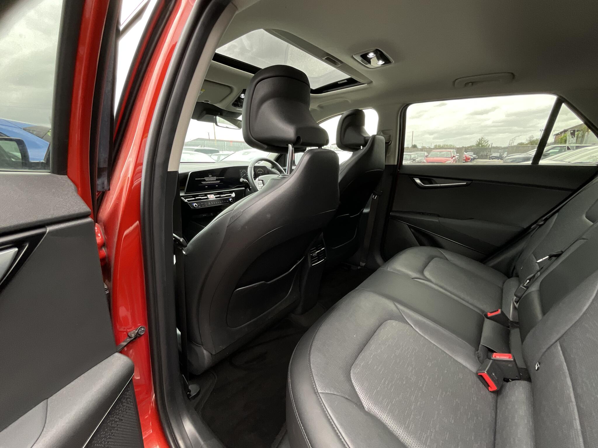 Kia Niro view 13