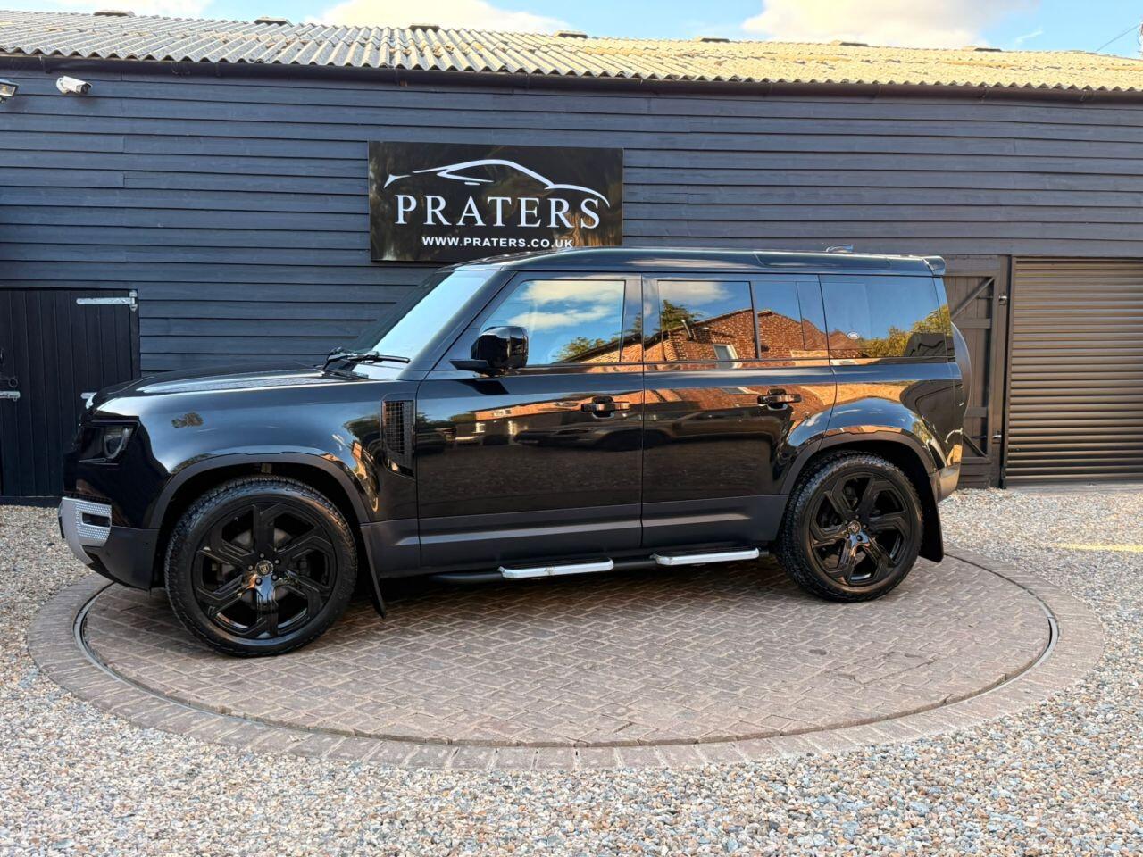 Land Rover Defender view 20