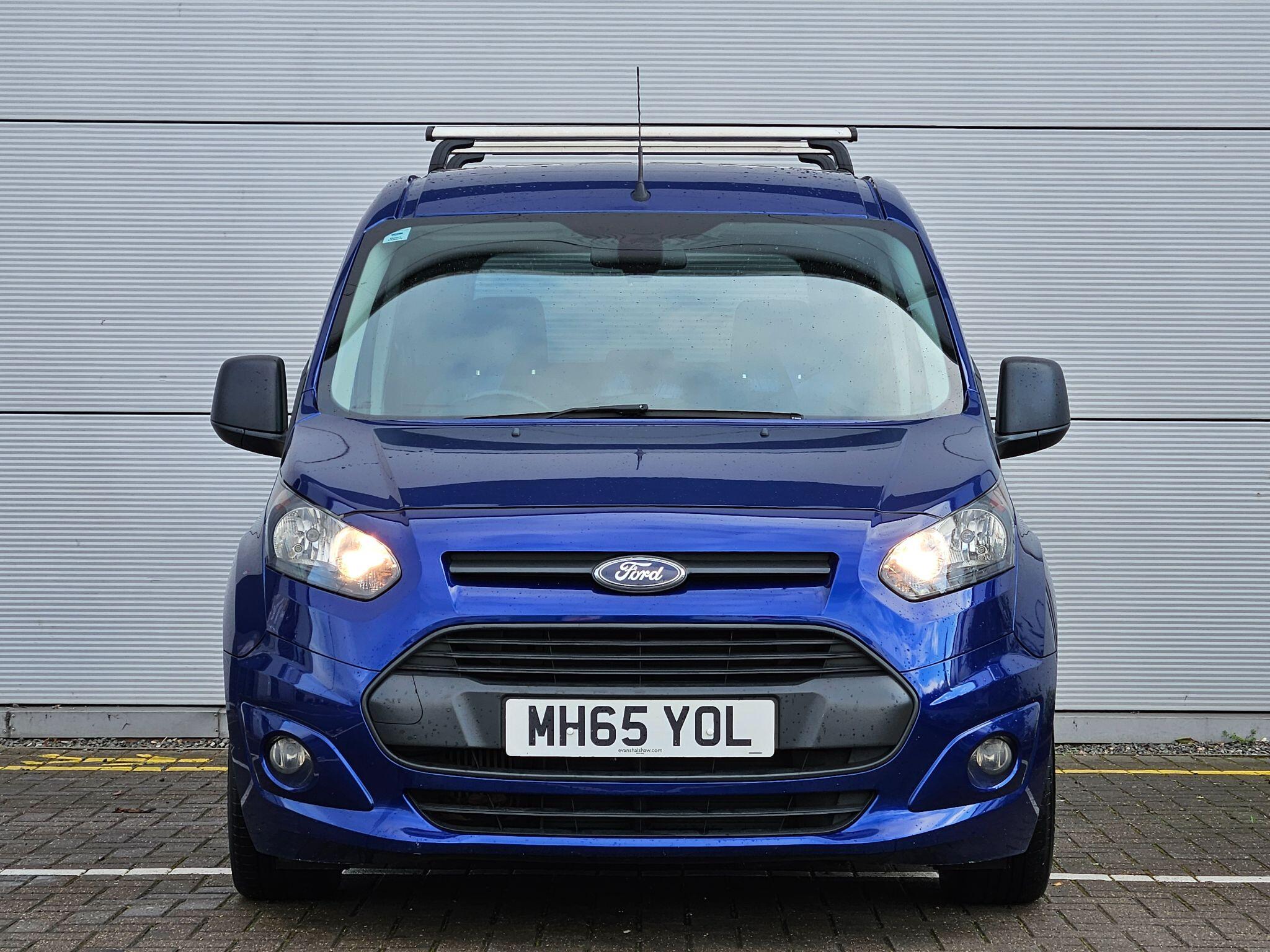 Ford Tourneo Connect view 3