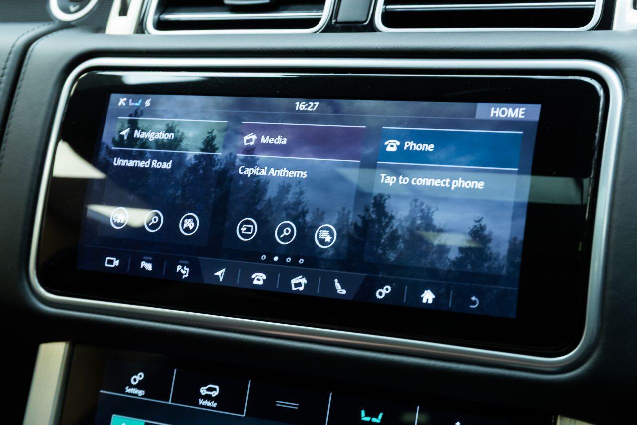 Land Rover Range Rover view 25