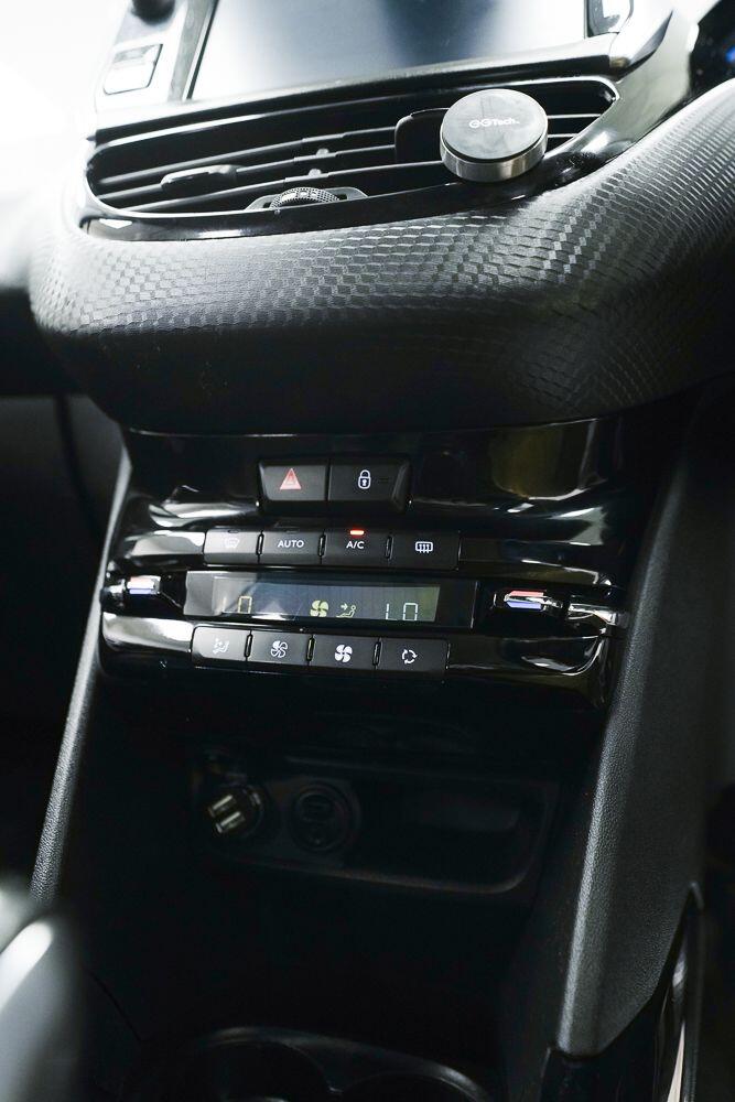 Peugeot 2008 view 23