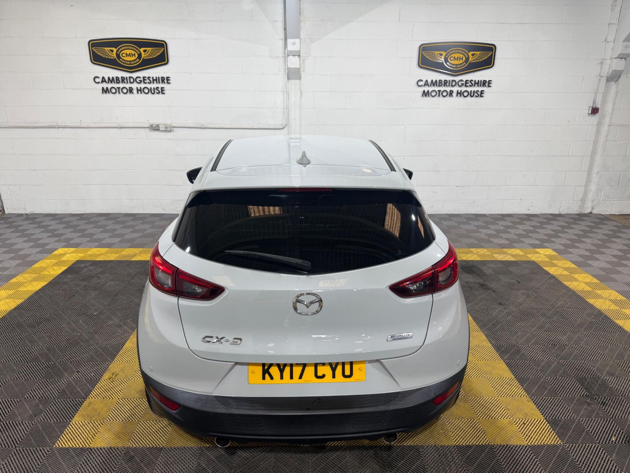 Mazda Skyactiv-G view 11