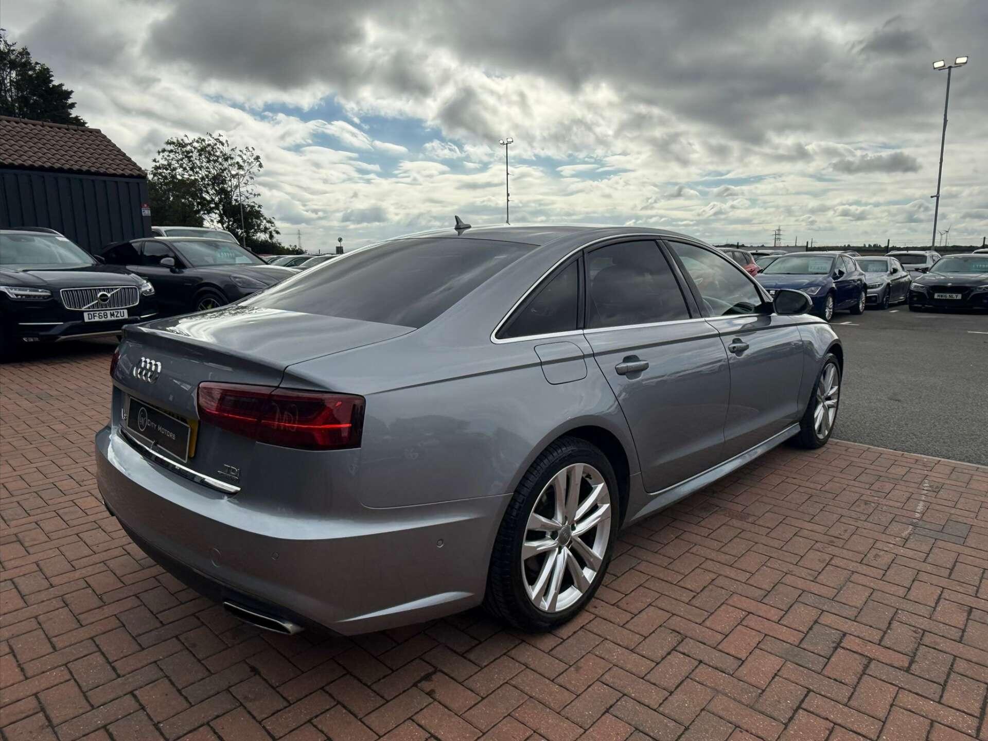 Audi A6 view 8