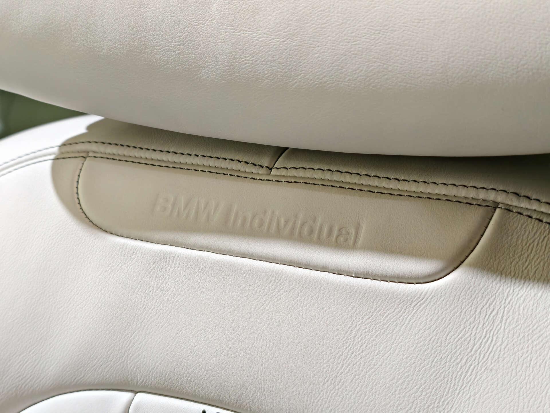 BMW X6 view 22