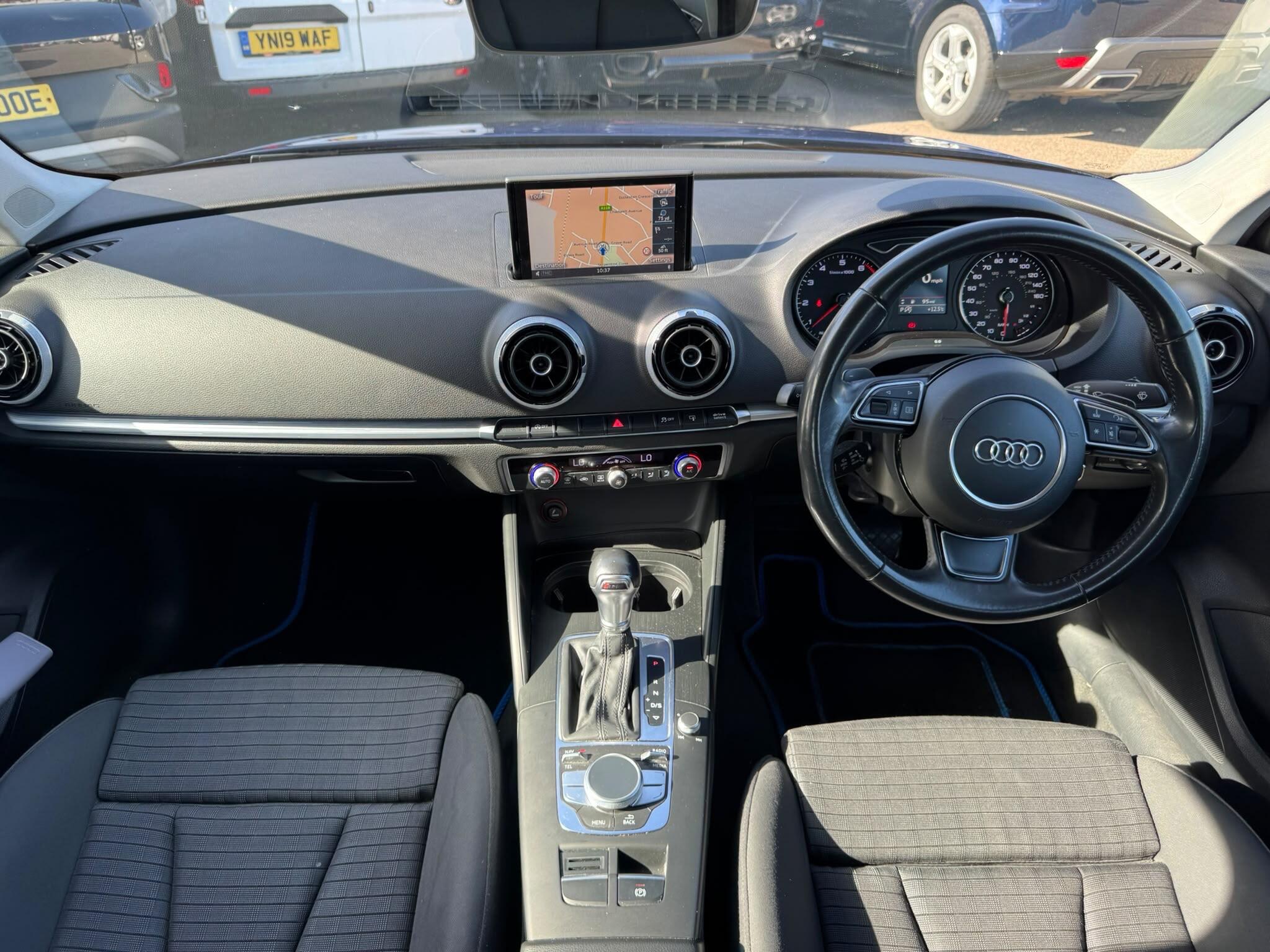 Audi A3 view 35