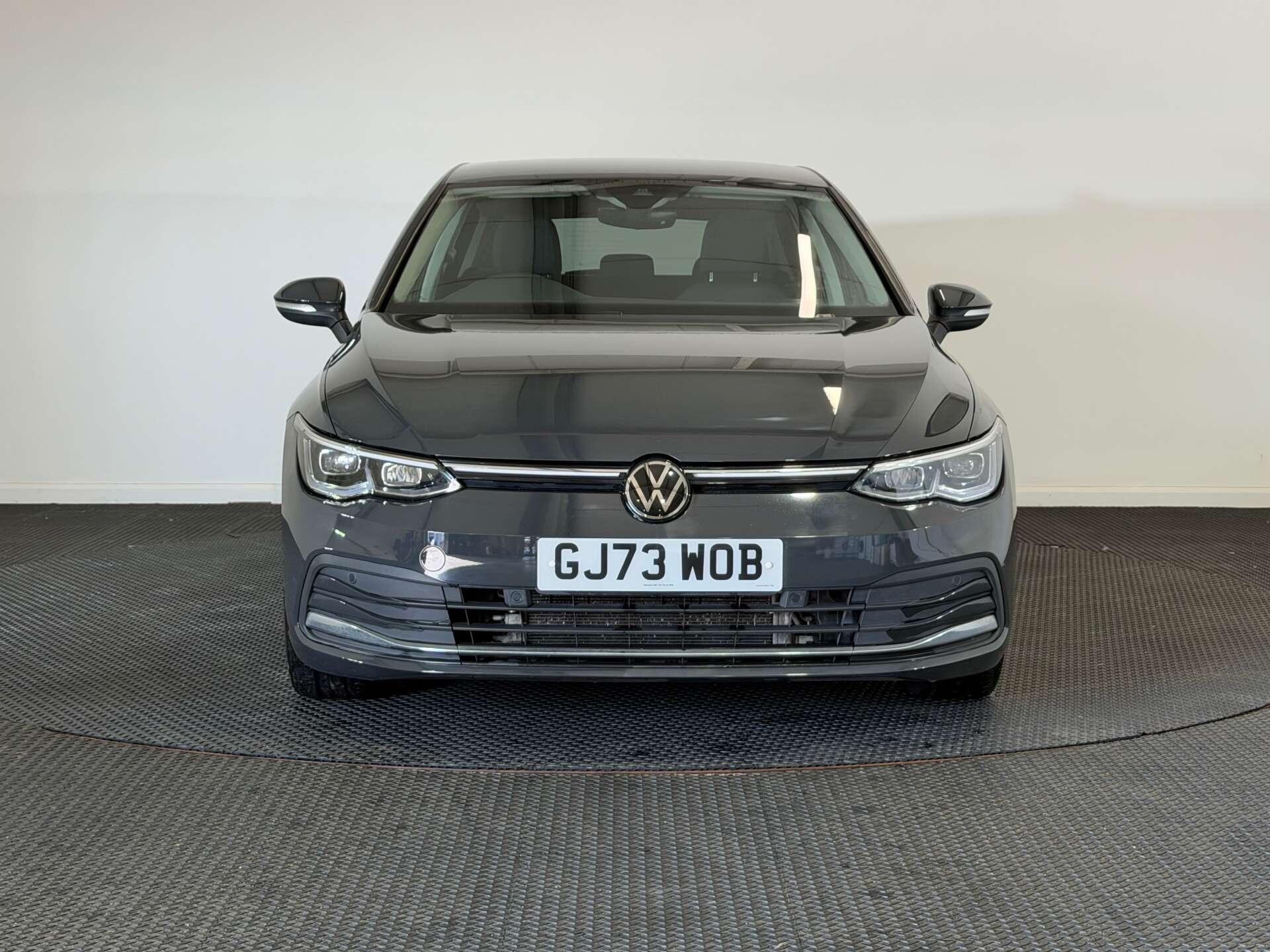 Volkswagen Golf view 2