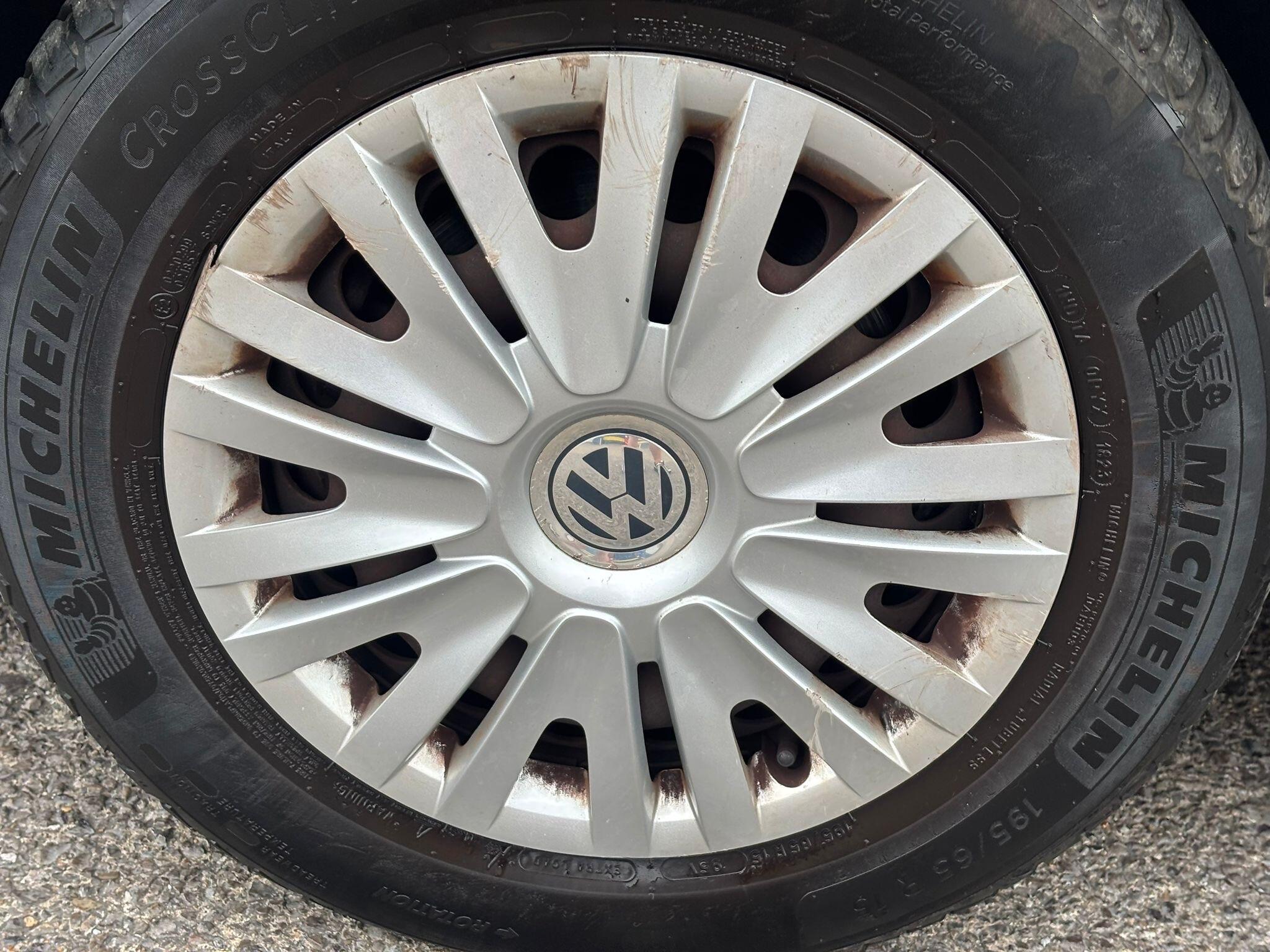 Volkswagen Golf view 49